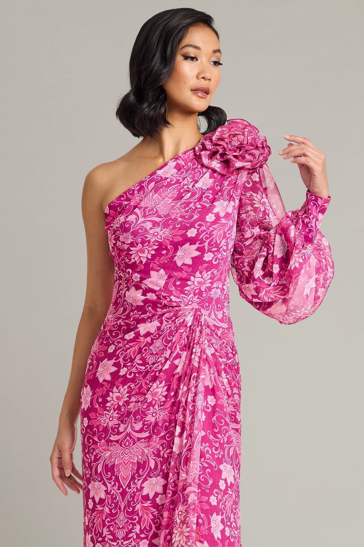 One-Shoulder Floor-Length Chiffon Evening Sheath Tadashi Shoji CKJ26354L
