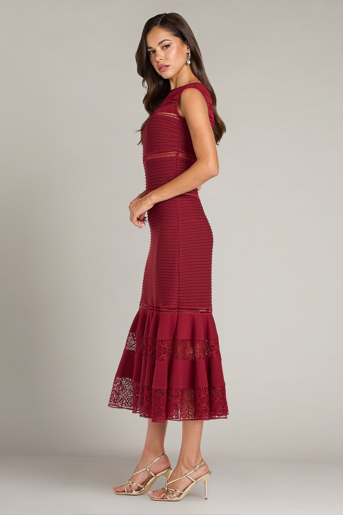 Bateau Midi Lace Cocktail Sheath/Column Tadashi Shoji CKM26371MDX