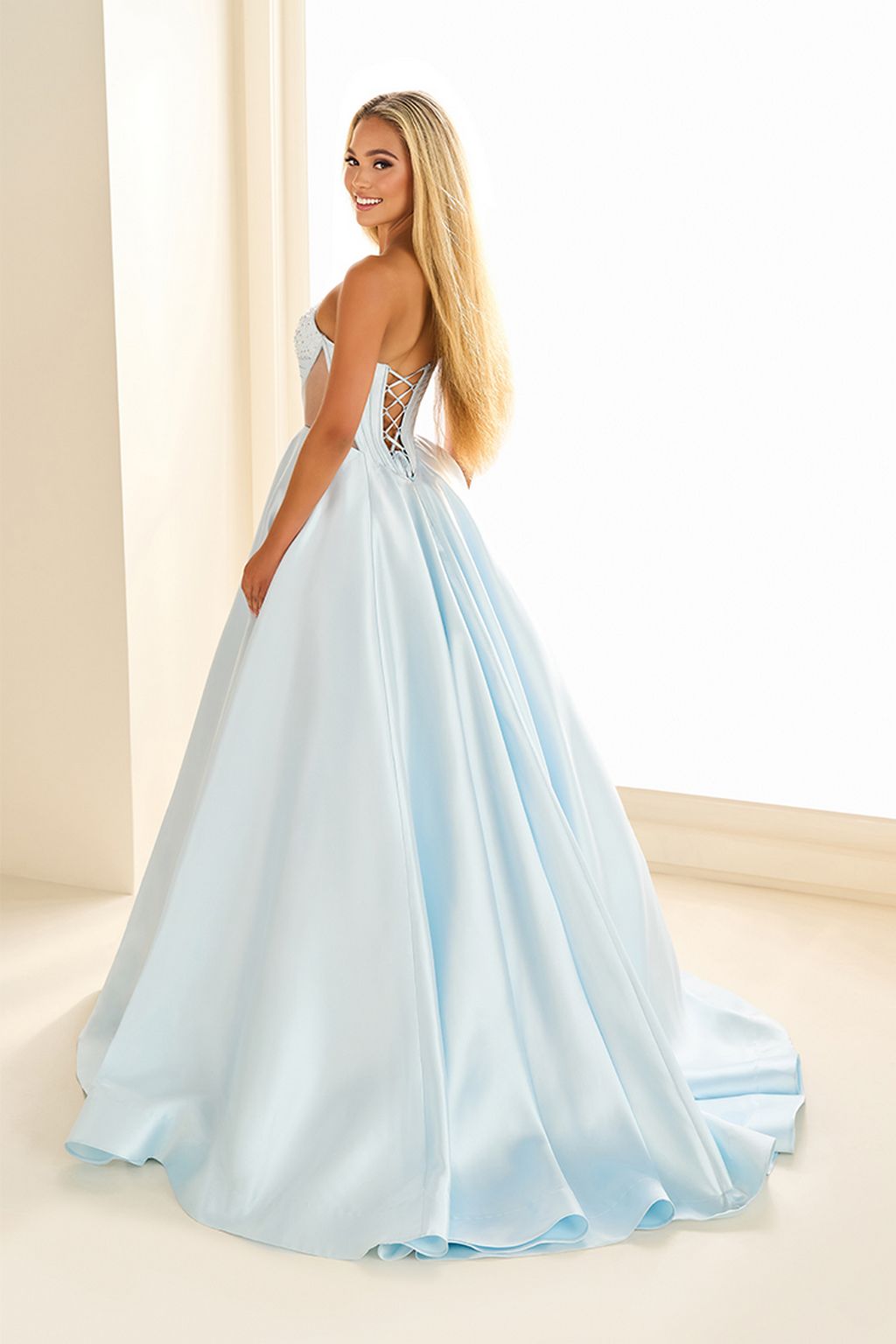 Ellie Wilde EW36025 Long Prom Dress Blue Hydrangea / 16