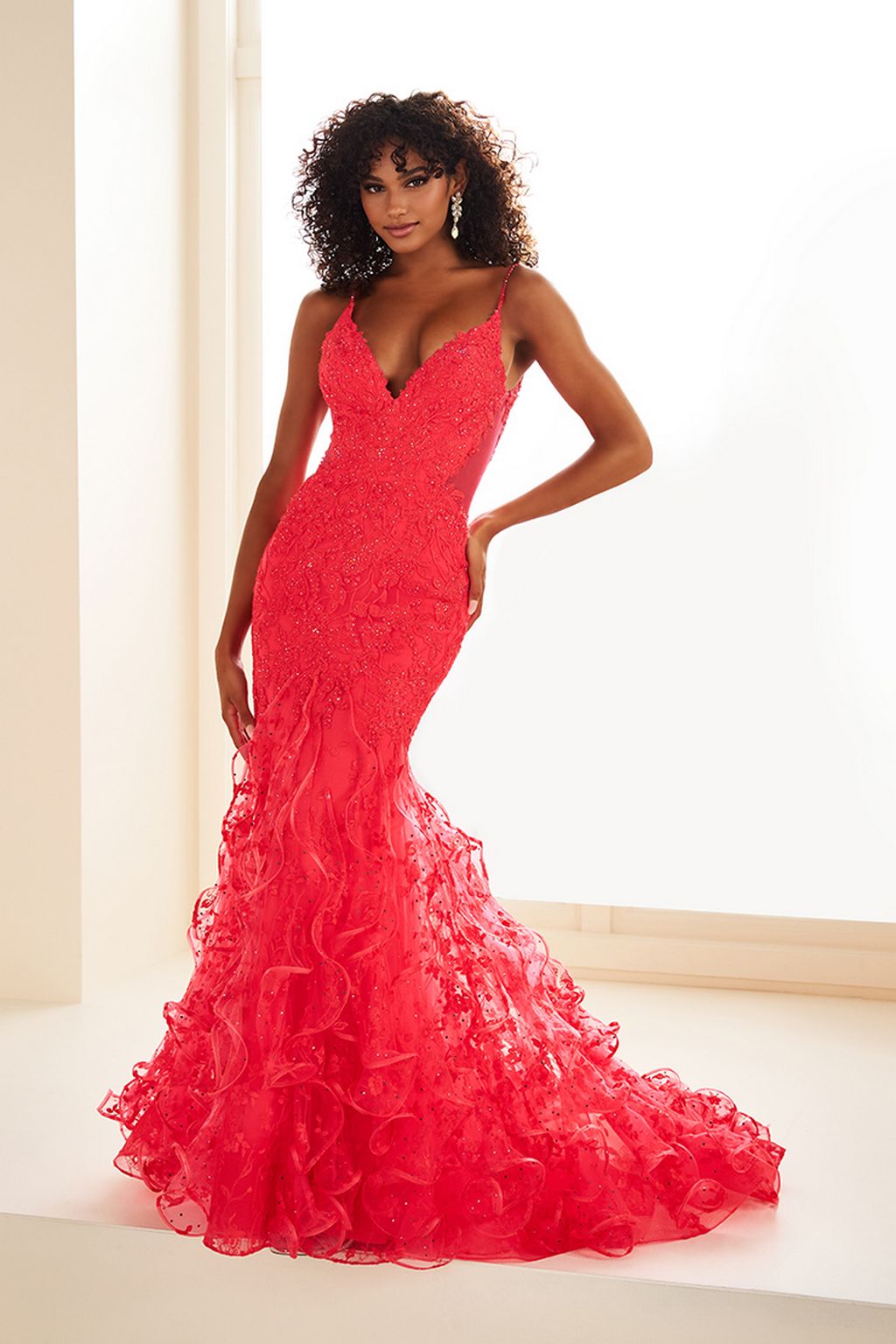 Prom Dresses Long Formal Ruffle Mermaid Lace Prom Dress Strawberry