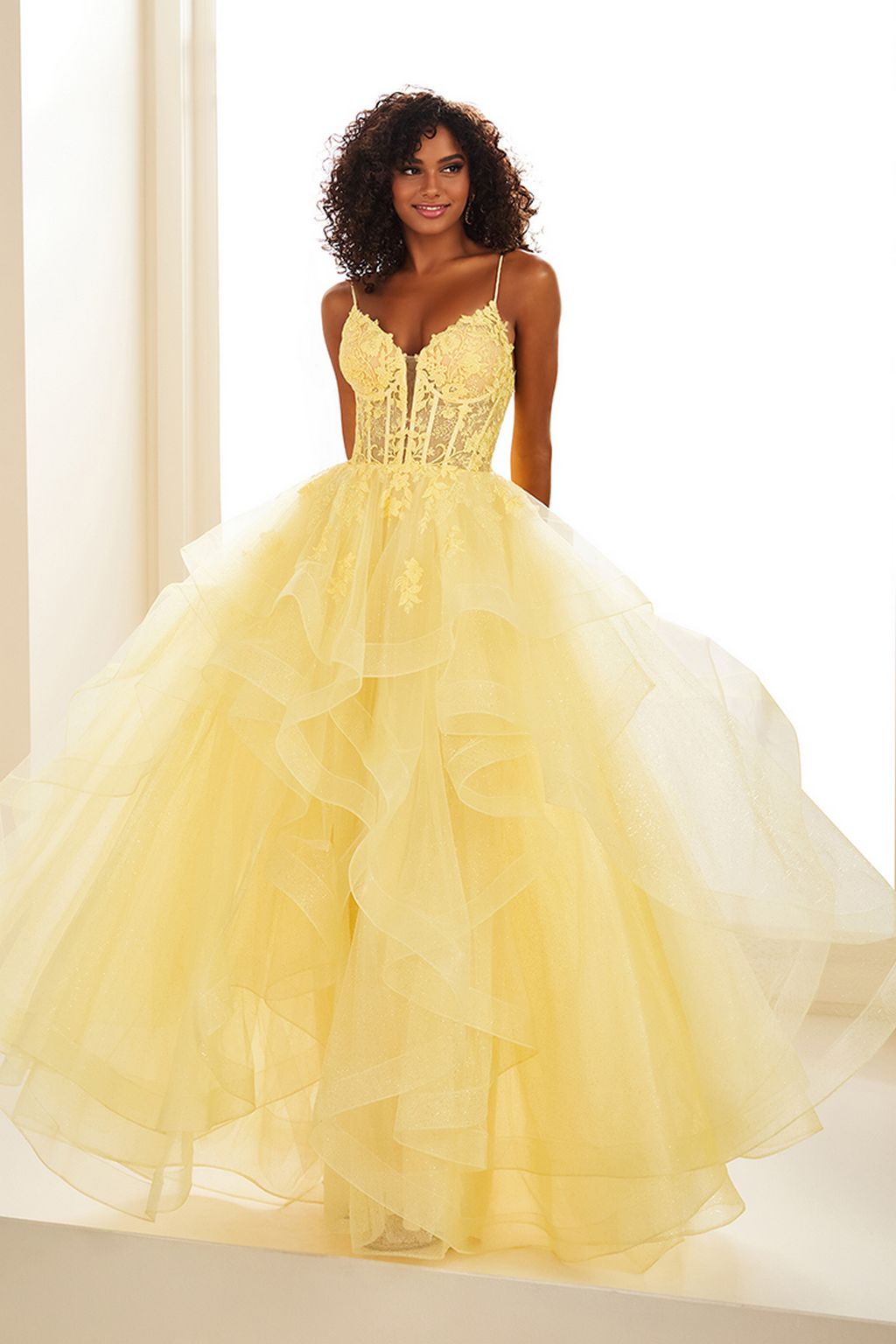 Prom Dresses Long Glitter Ball Gown Formal Prom Dress Light Yellow