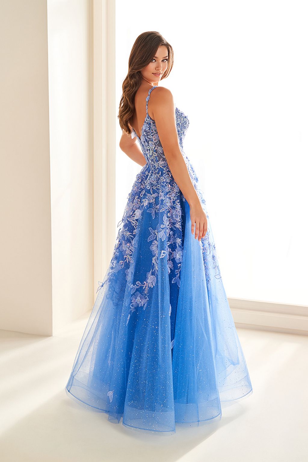 green emerald velvet dress Long A-Line V-Neck Tulle Prom Dress with Pockets Pink Formal Graduation Evening Dresses main image 1