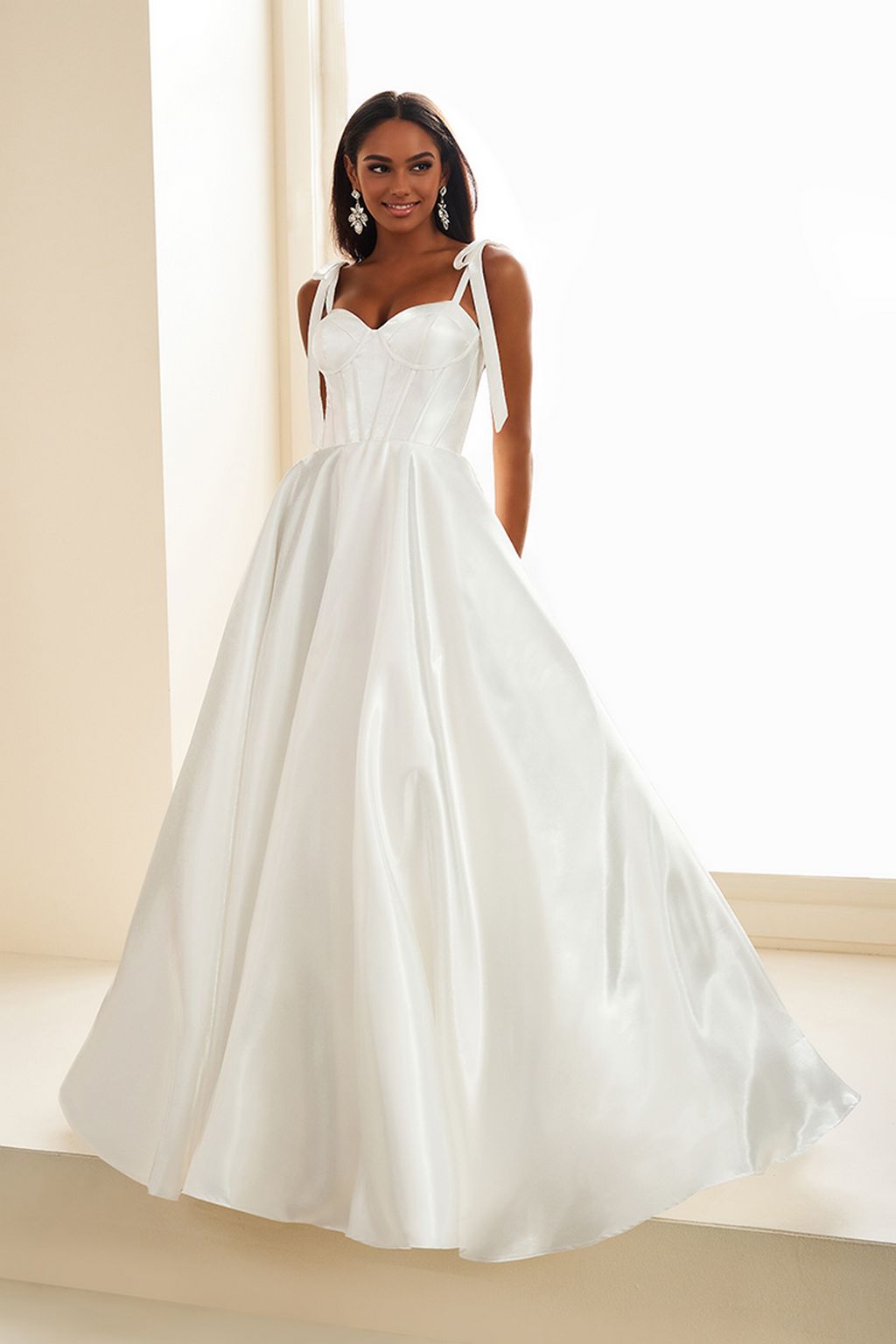 Prom Dresses Formal Long Ball Gown Corset Prom Dress Diamond White