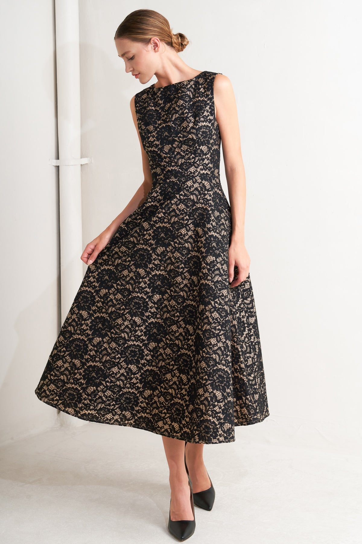 Cocktail Dresses A Line Tea Length Lace Short Cocktail Dress Flying Tomato FD1667 Black/Camel