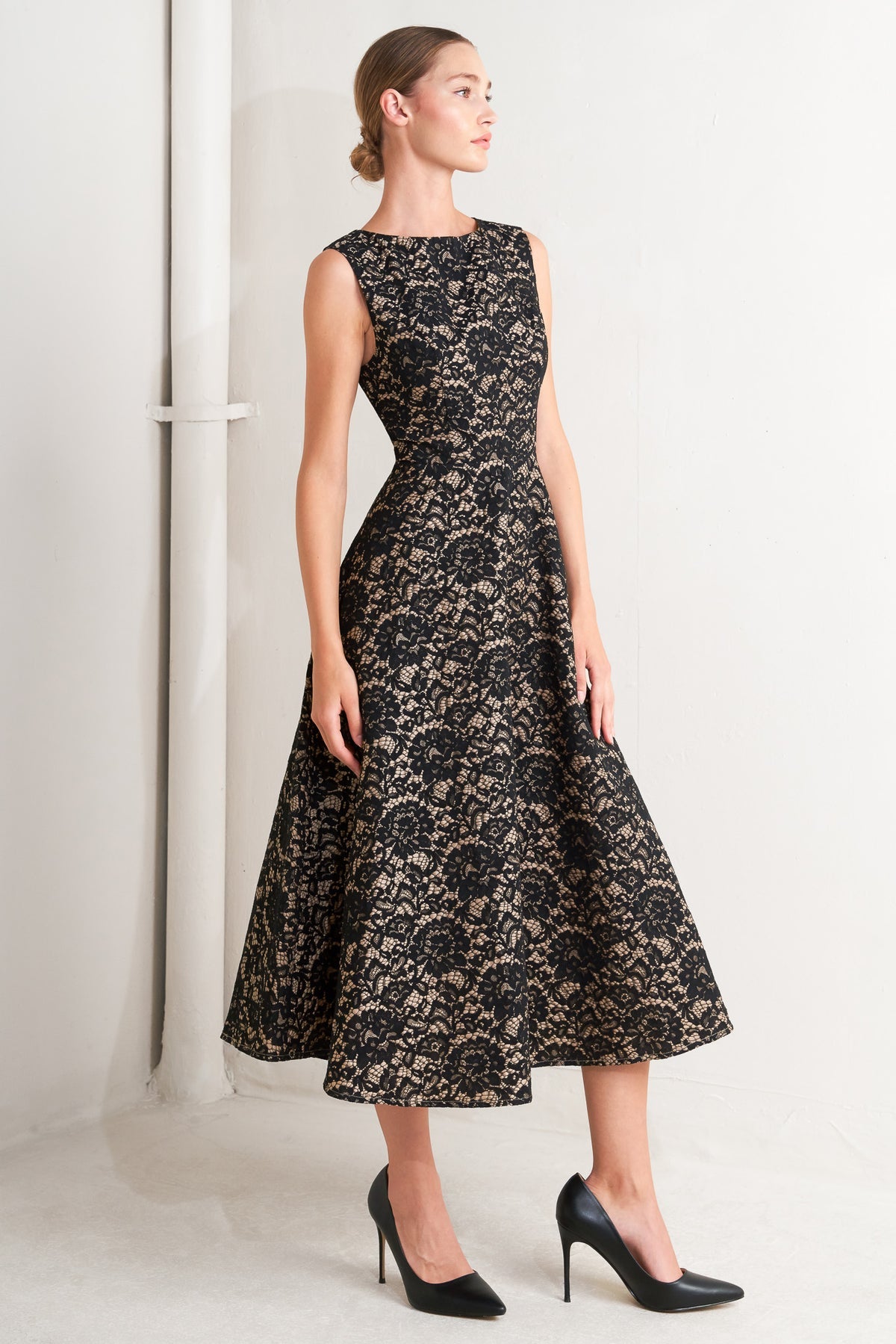 Cocktail Dresses A Line Tea Length Lace Short Cocktail Dress Flying Tomato FD1667 Black/Camel