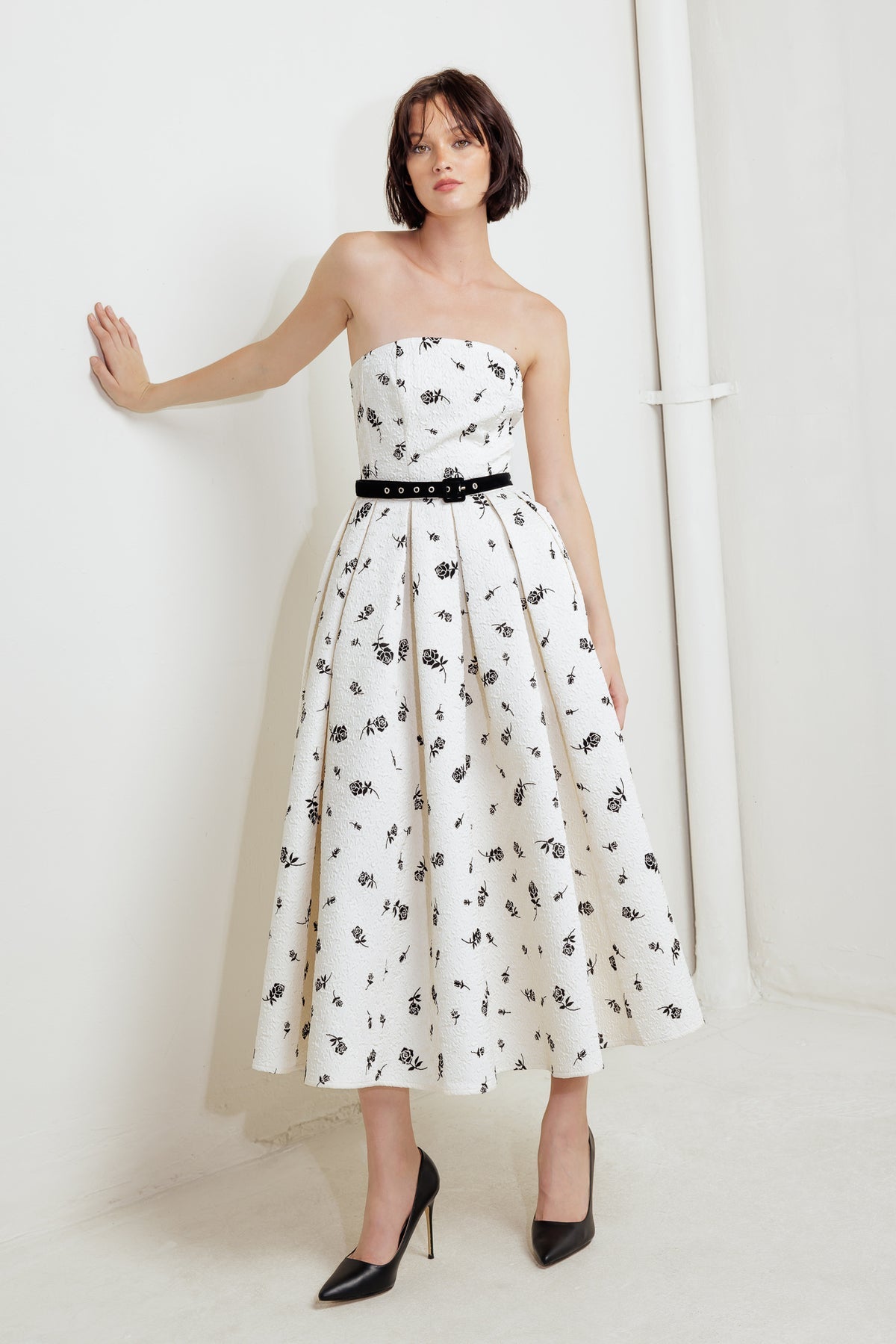 Cocktail Dresses Tea Length Pleated Short Floral Print Cocktail Dress Flying Tomato FD1773 Cream/Black