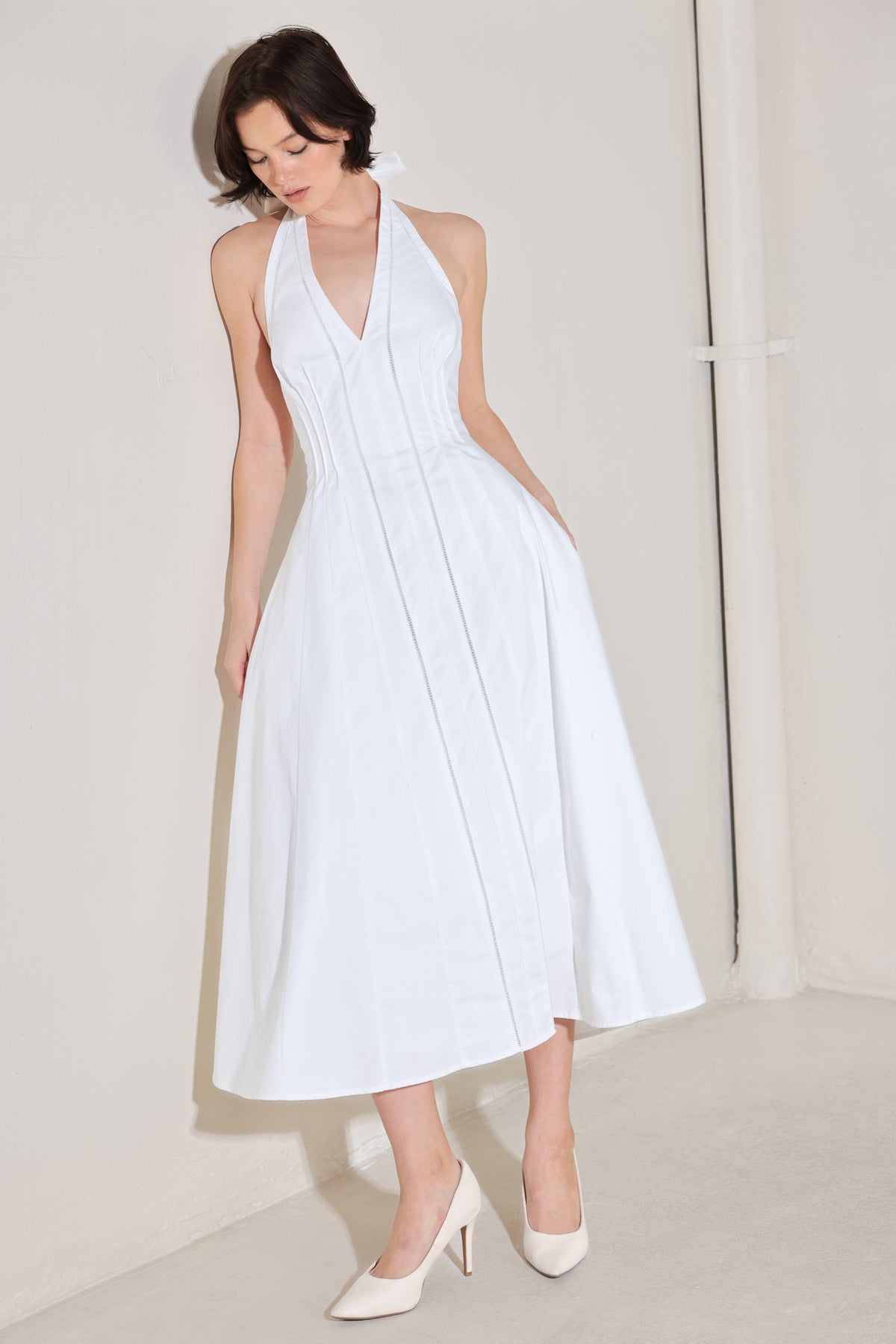 White Halter Midi Cotton Casual Dress with Tie Neck A Line Silhouette Flying Tomato FD1934