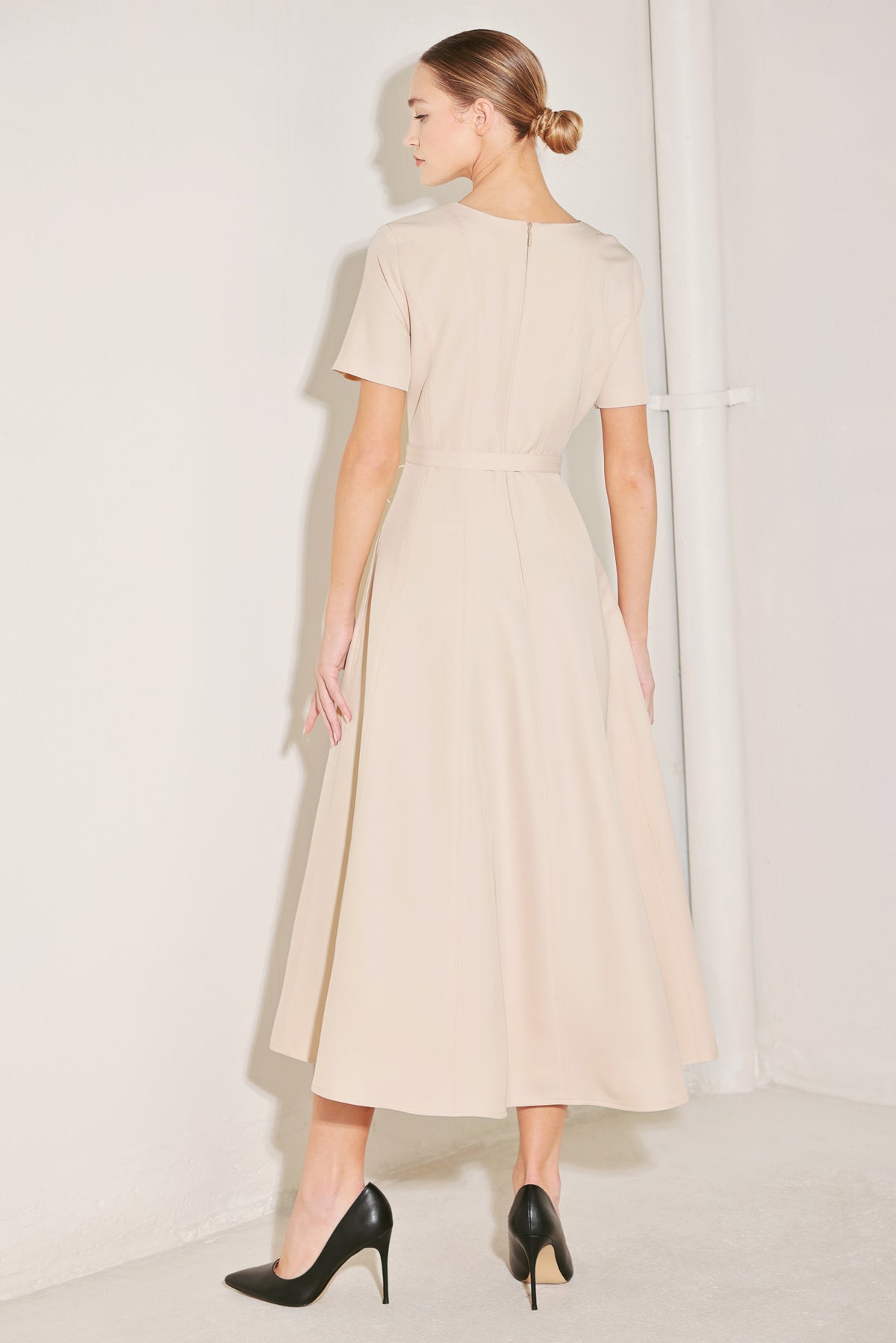 Light Beige Round Neck Midi Length Woven Casual Dress with Belt Detail Flying Tomato FD1978