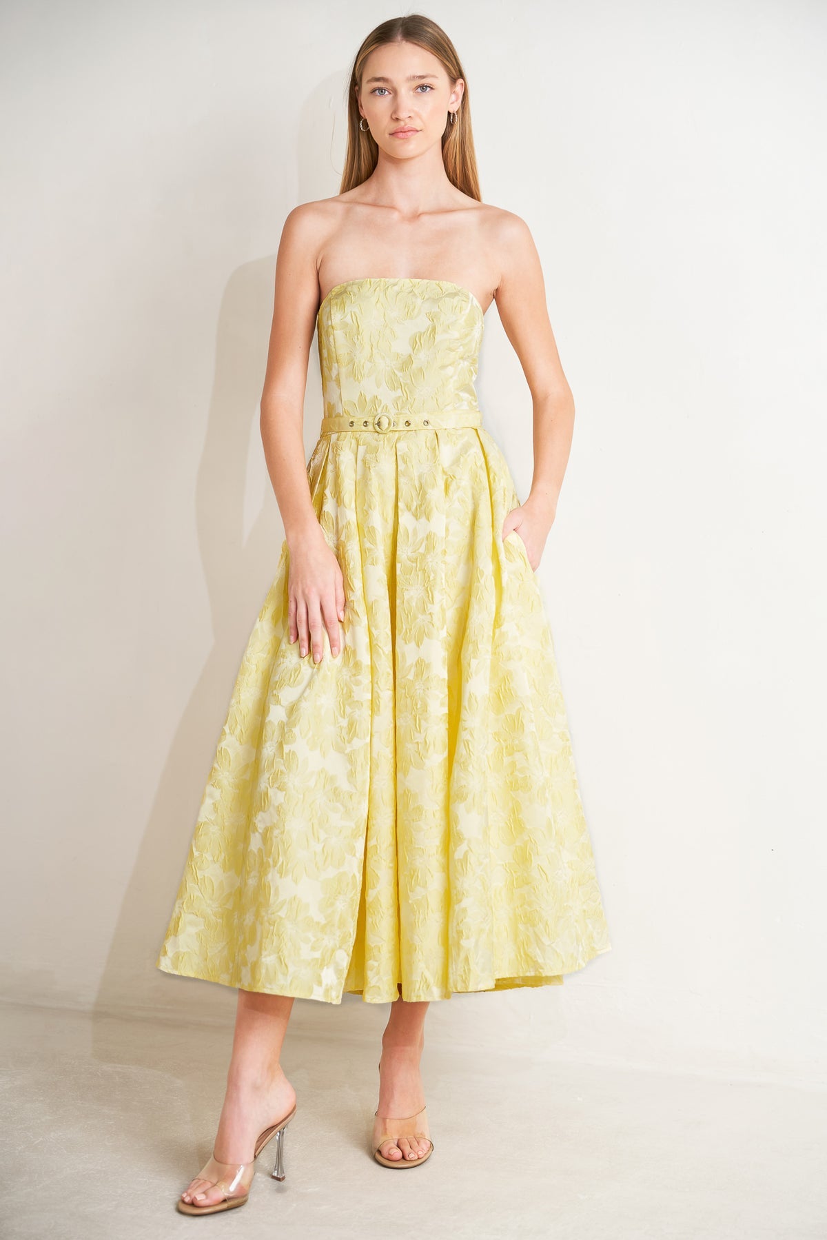 Lemon Strapless Midi Floral Jacquard Cocktail Dress with Belt and Circle Skirt Flying Tomato FD2003