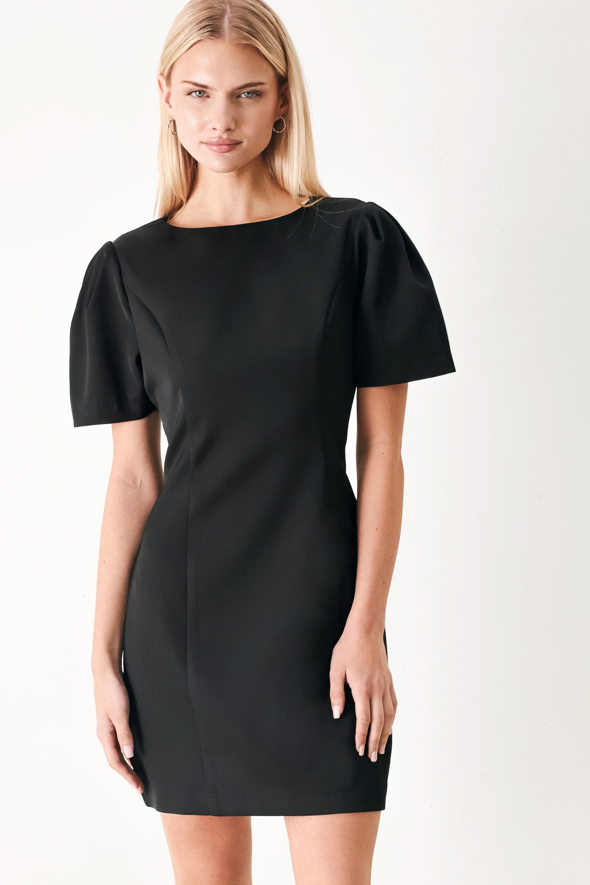 Bateau Mini Crepe Cocktail Sheath Flying Tomato FD2141