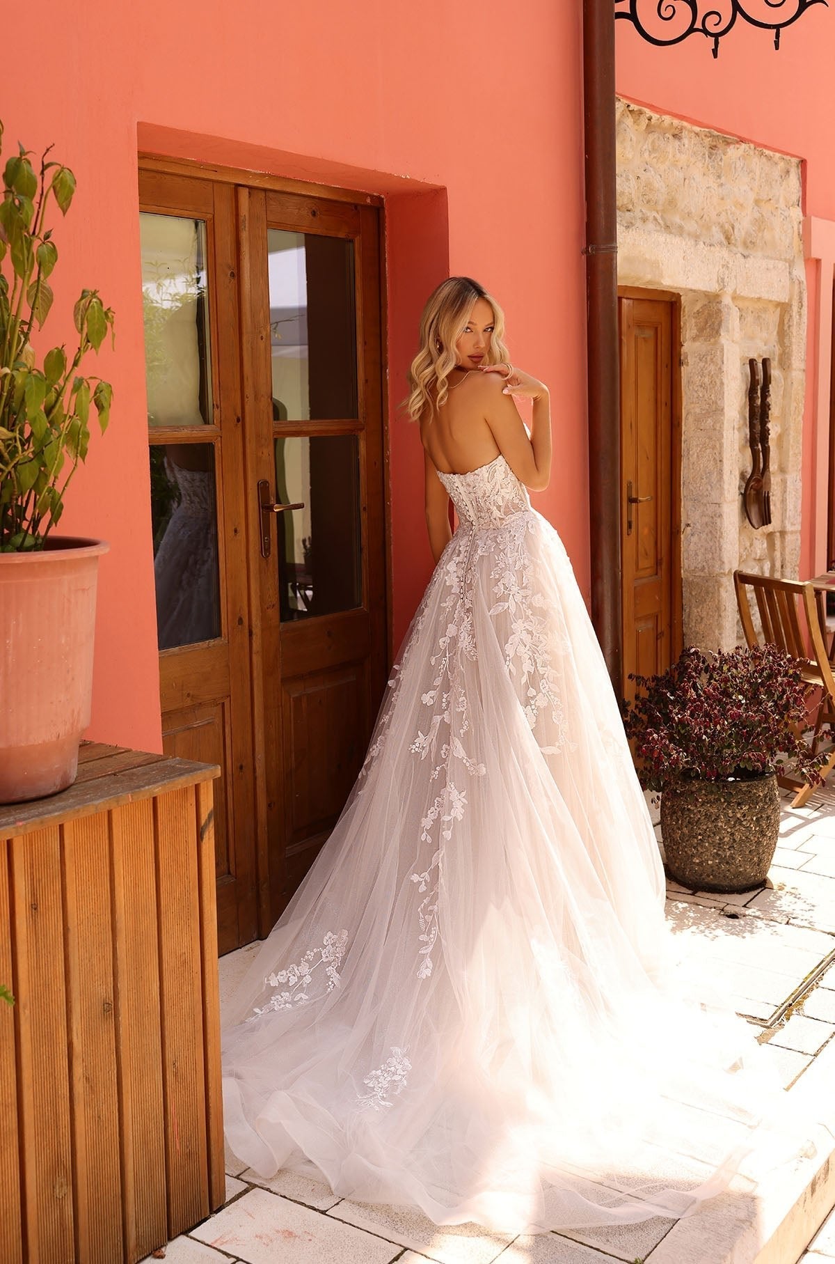 Wedding Dresses Long Floral Lace Bridal Wedding Dress Amarra 85700 Ivory/Ivory