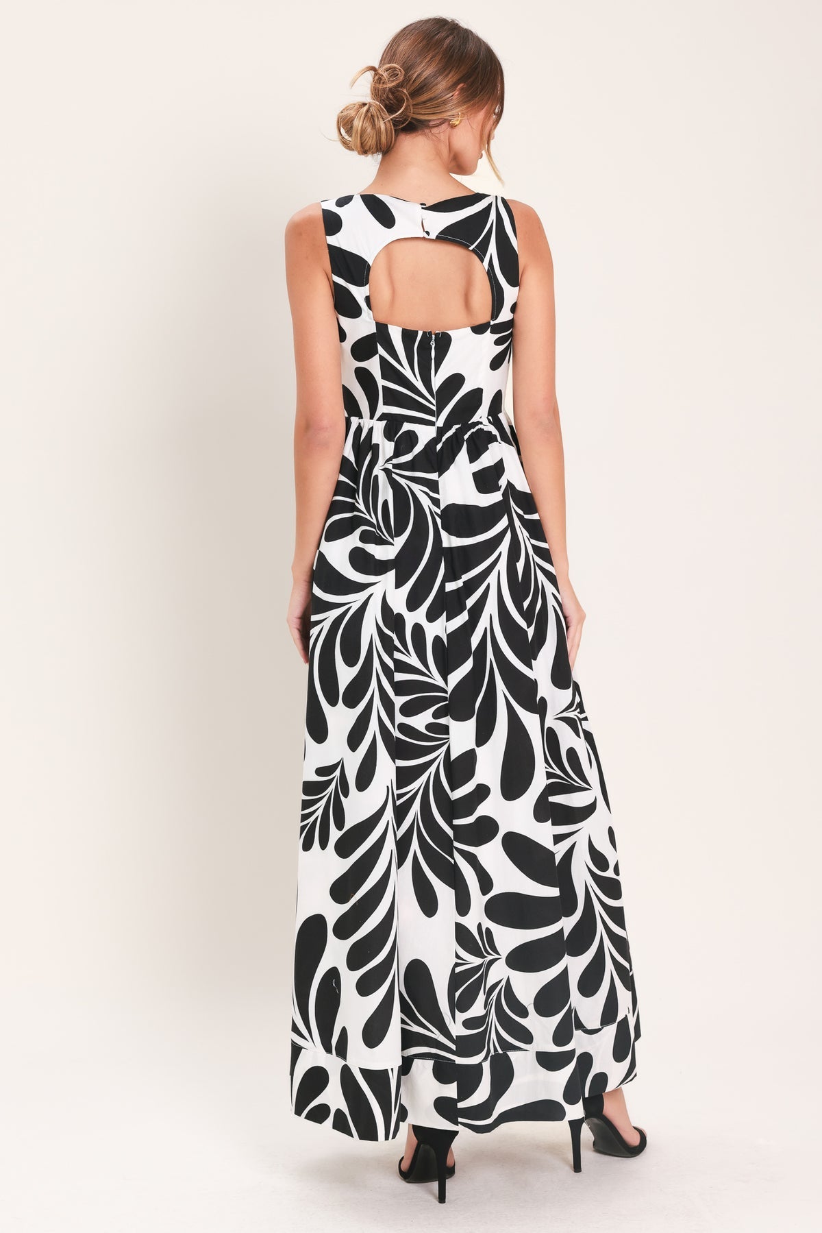 White/Black Square Neck Floor-Length Cotton Formal Dress A-Line Flying Tomato ID23795