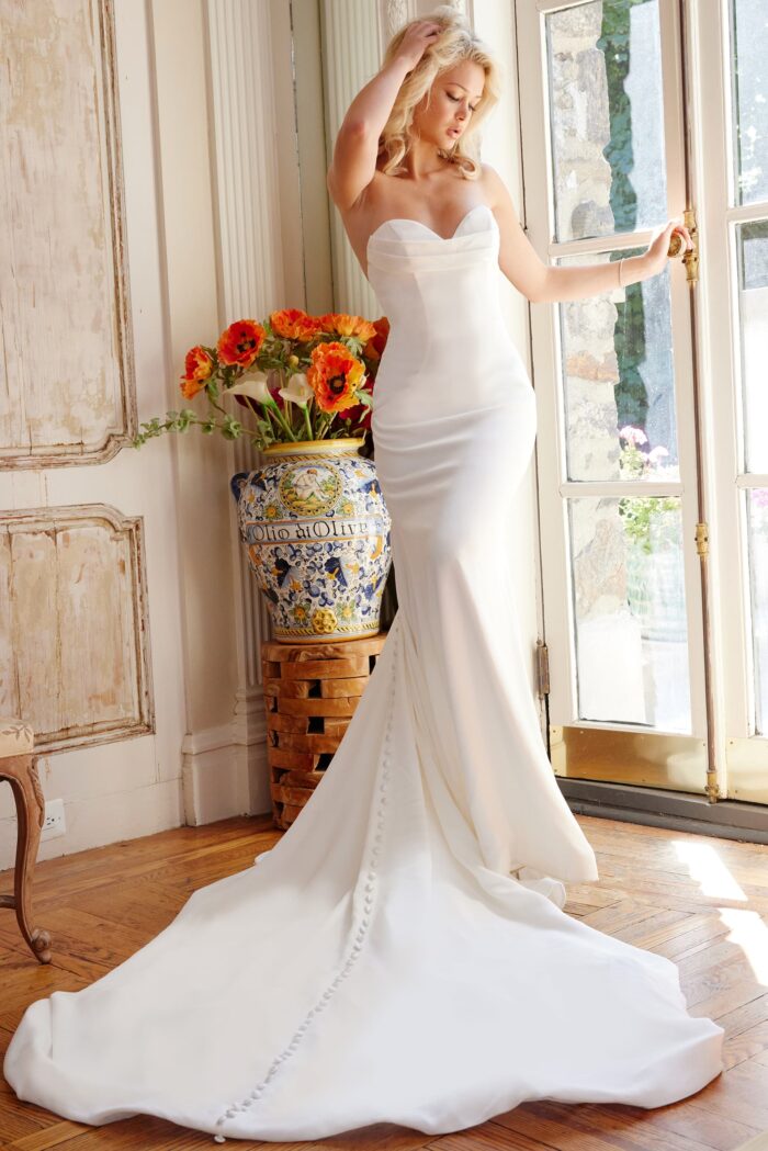 Wedding Dresses Pleated Long Wedding Dress Off-White