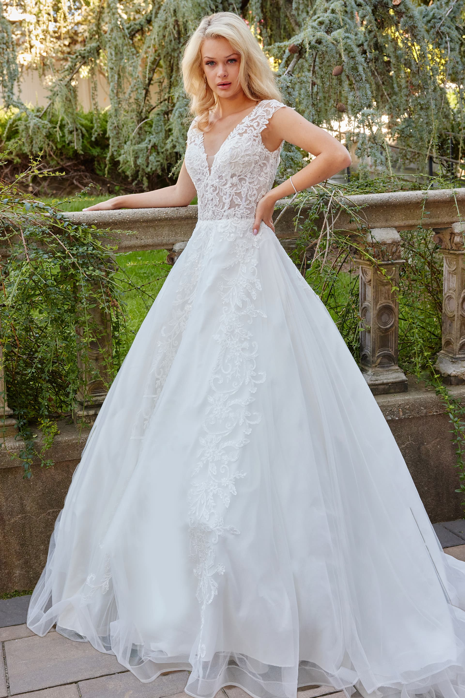 Wedding Dresses A Line Long Lace Wedding Dress Ivory