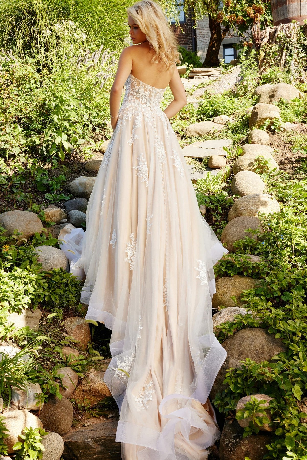 Wedding Dresses Bridal Gown Lace Applique Long Wedding Dress Off White