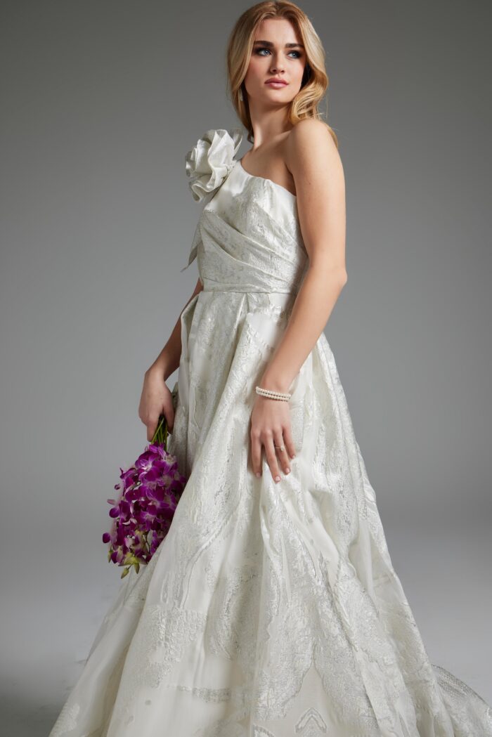 Wedding Dresses Ballgown Pleated Long Wedding Dress Off-White