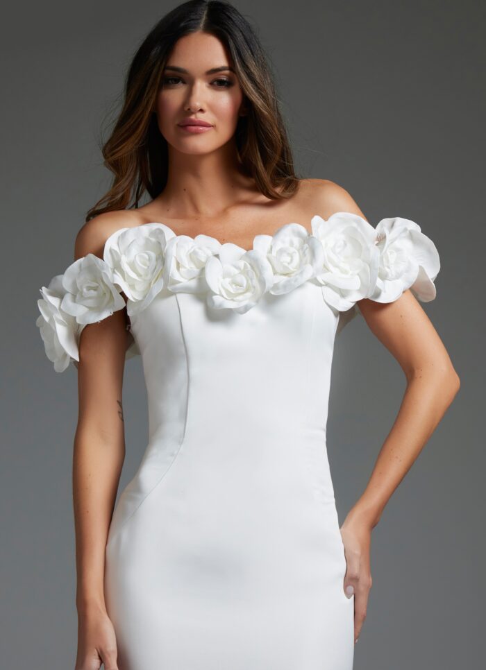 Wedding Dresses Bridal Gown Long mermaid Rosette Wedding Dress Off-White