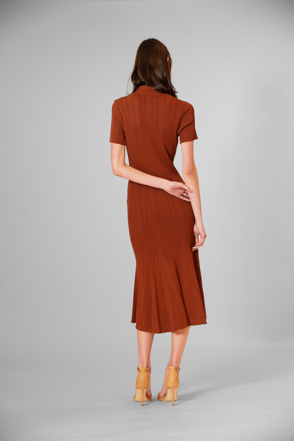 Julia Jordan JJ40205 Caramel back view