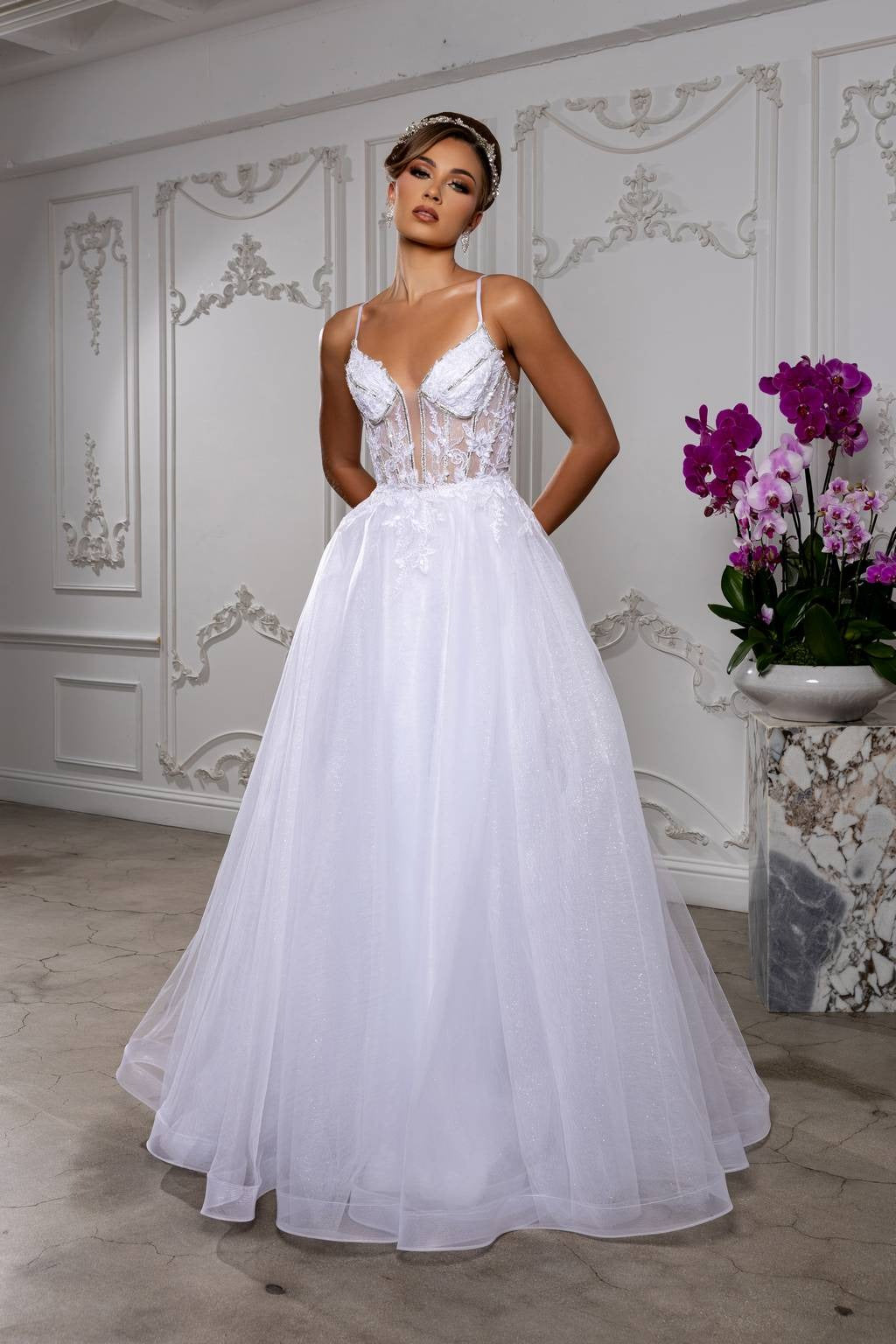 V-Neck Floor-Length Tulle Prom A-Line May Queen MQ2178