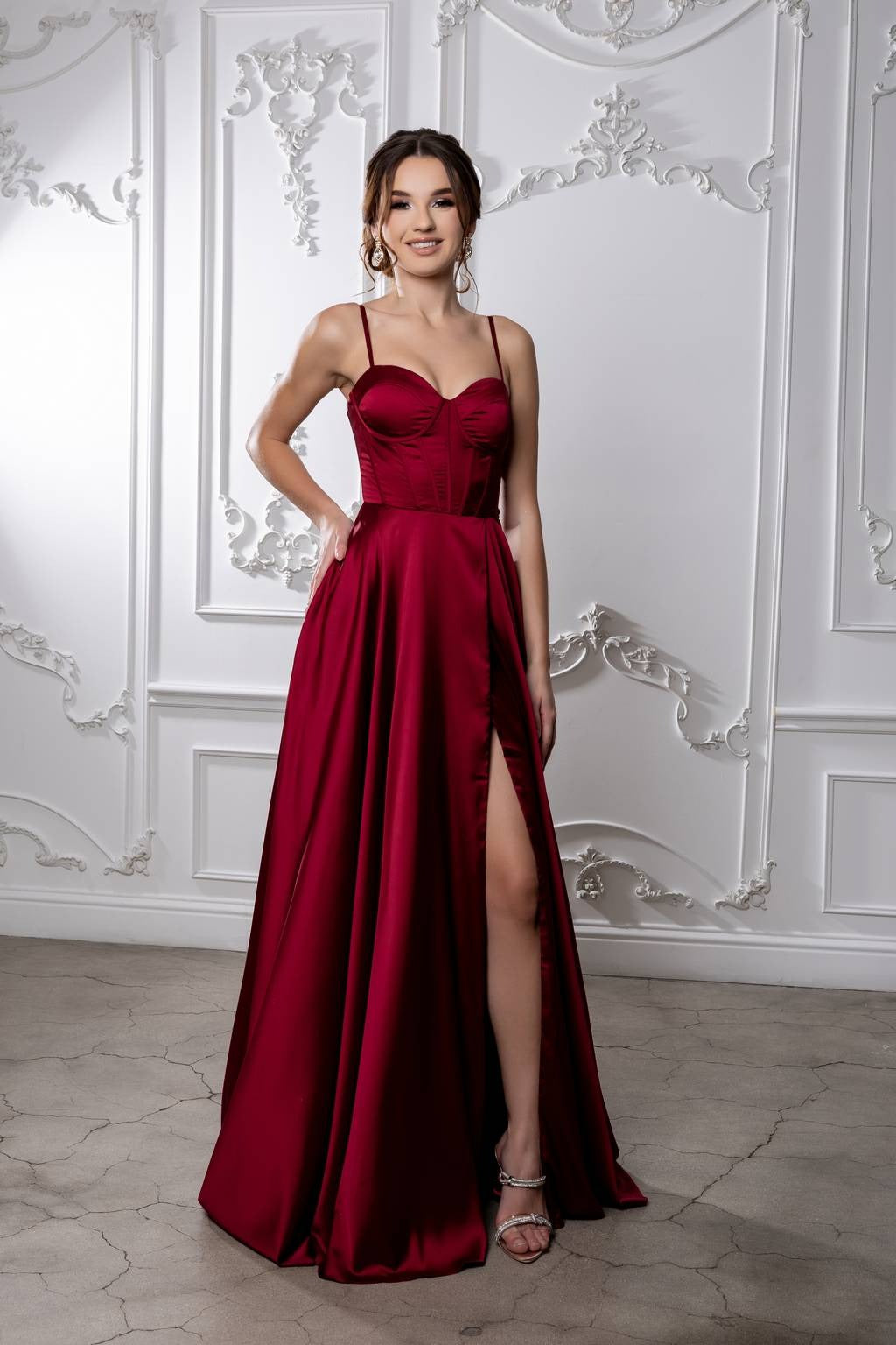 Sweetheart Floor-Length Satin Formal A-Line May Queen 2188
