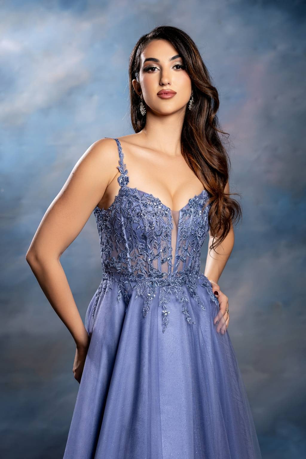 V-Neck Floor-Length Tulle Prom A-Line May Queen MQ2212