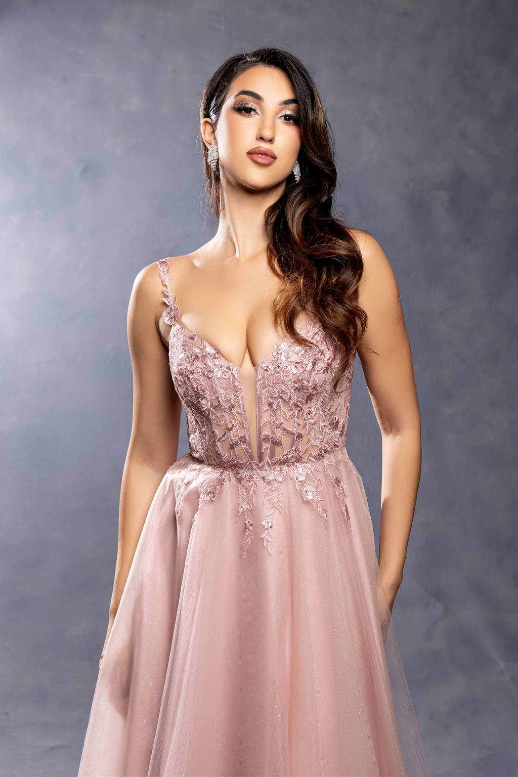 V-Neck Floor-Length Tulle Prom A-Line May Queen MQ2212