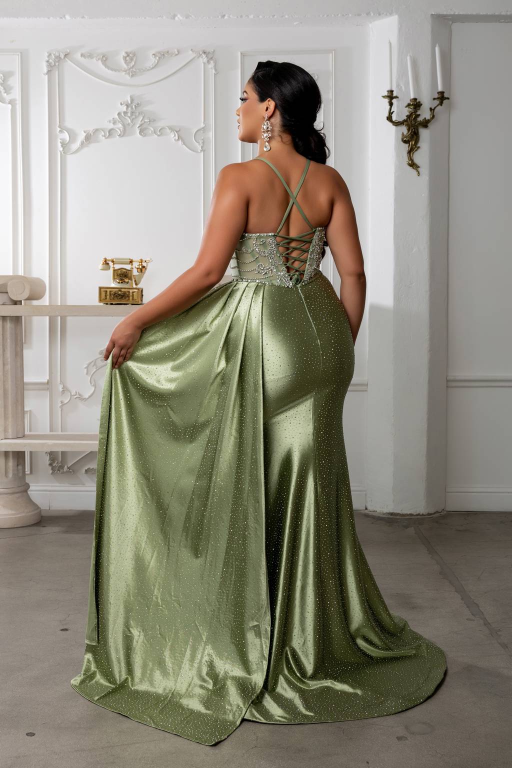 V-Neck Floor-Length Sequin Prom Sheath Column May Queen RQ8244