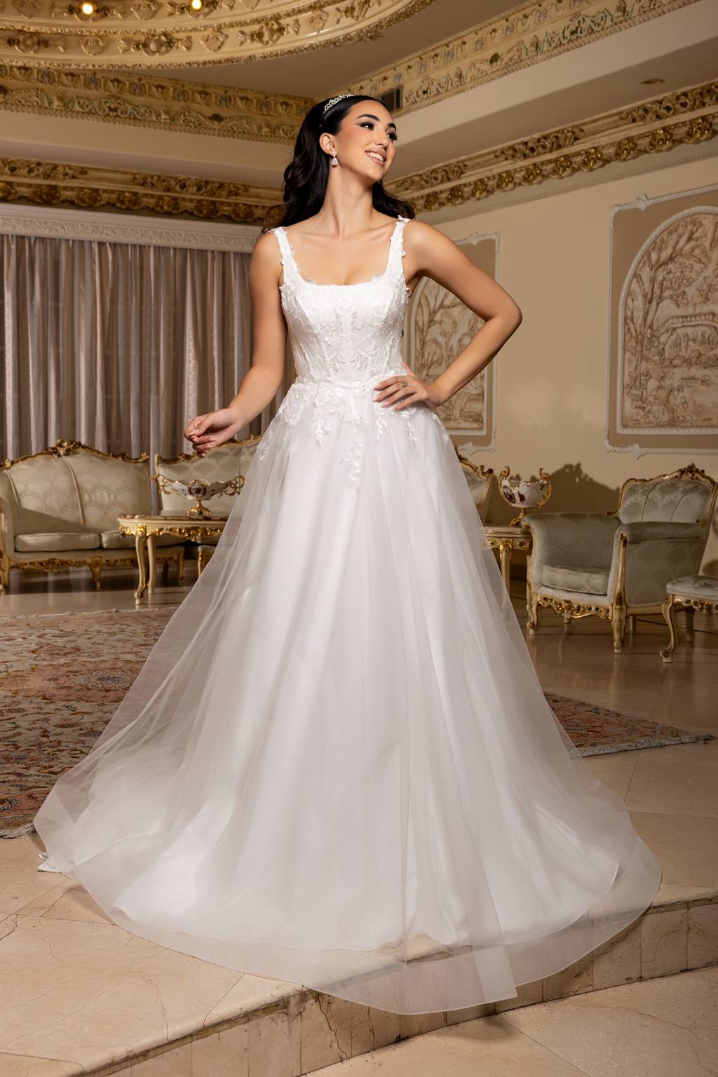 Square Floor-Length Tulle Wedding Dress A-Line May Queen RQ8249