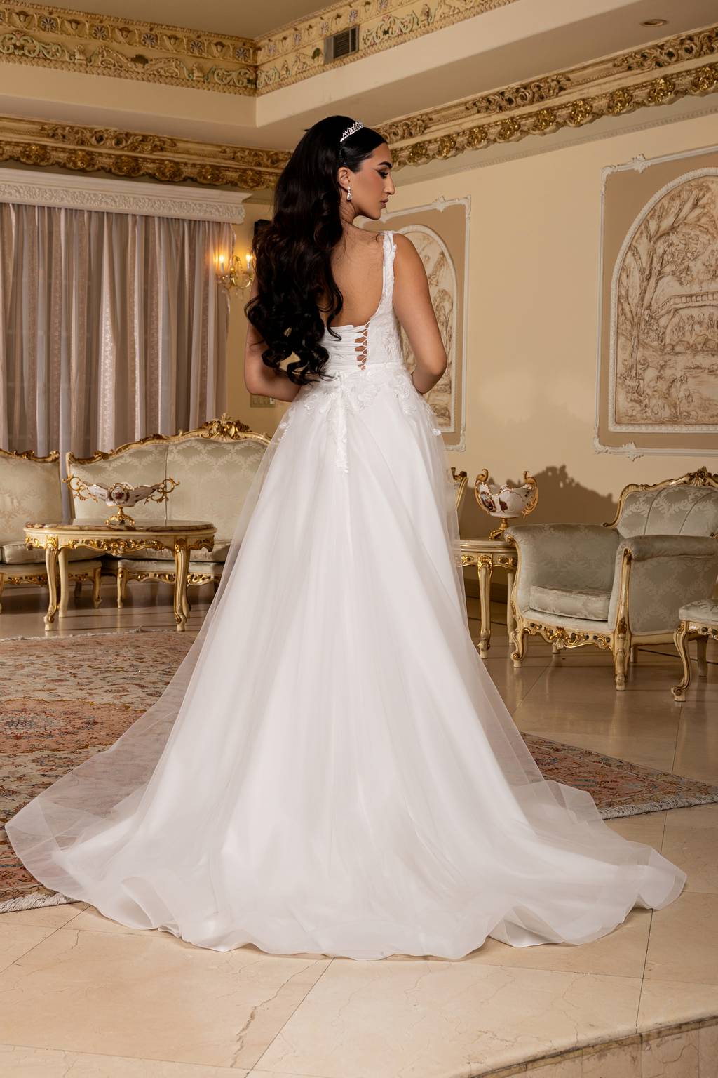 Square Floor-Length Tulle Wedding Dress A-Line May Queen RQ8249