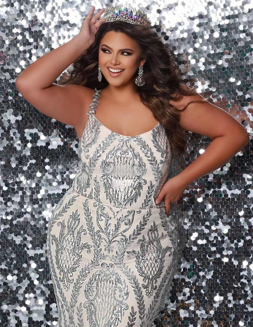 10 Plus Size Dresses You Should Own The Dress Outlet 10 Plus Size Dresses You Should Own The Dress Outlet