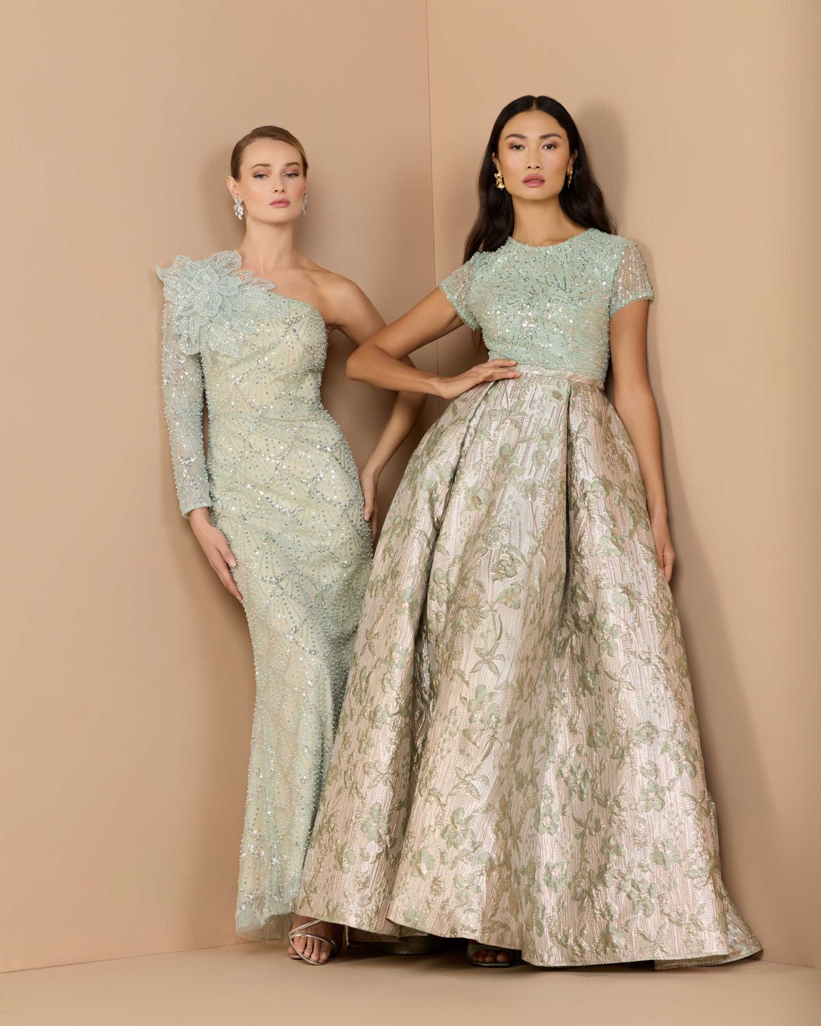 Mac Duggal One Sleeve 3D Flower Sequin Column Gown in Seafoam at Nordstrom, Size 8