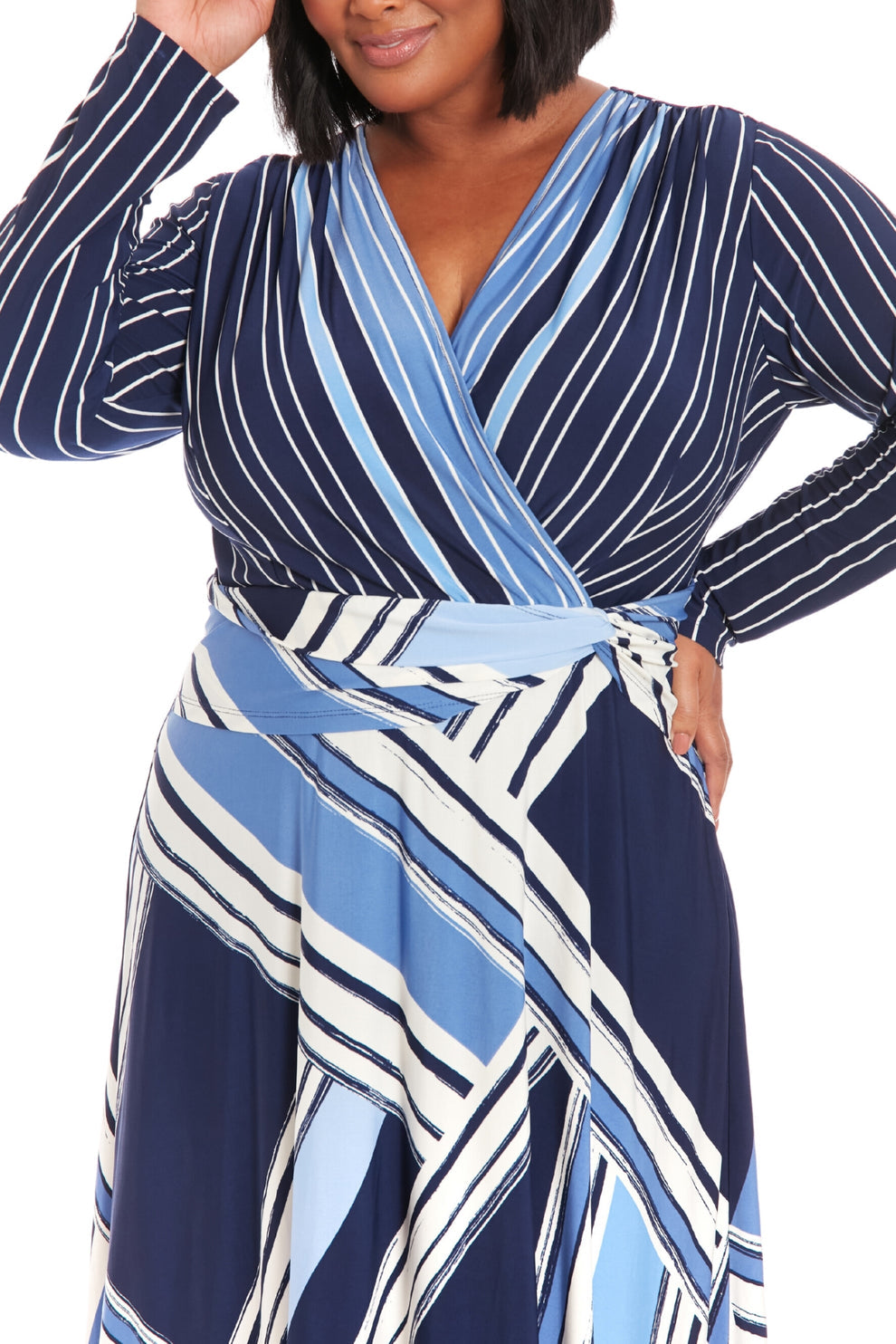 London Times T7753W Plus Size Long Sleeve Printed Cocktail Dress