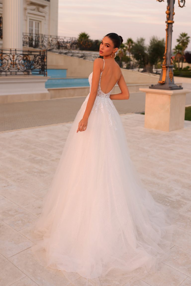Sweetheart Floor-Length Tulle Wedding A-Line Gown Tina Holly TYTE216W