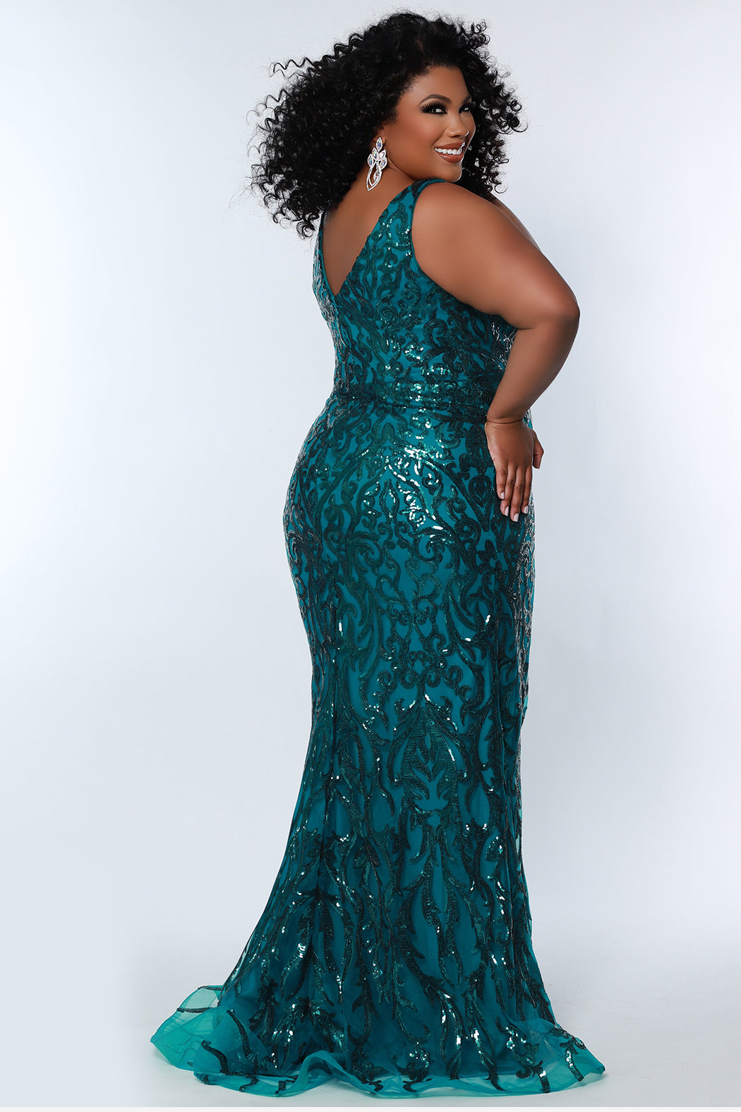 Sydneys Closet TE2303 Long Mermaid Formal Plus Size Prom Dress