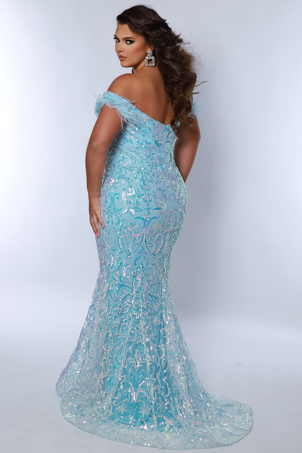 Sydneys Closet TE2403 Plus Size Prom Fitted Long Formal Sequin Dress
