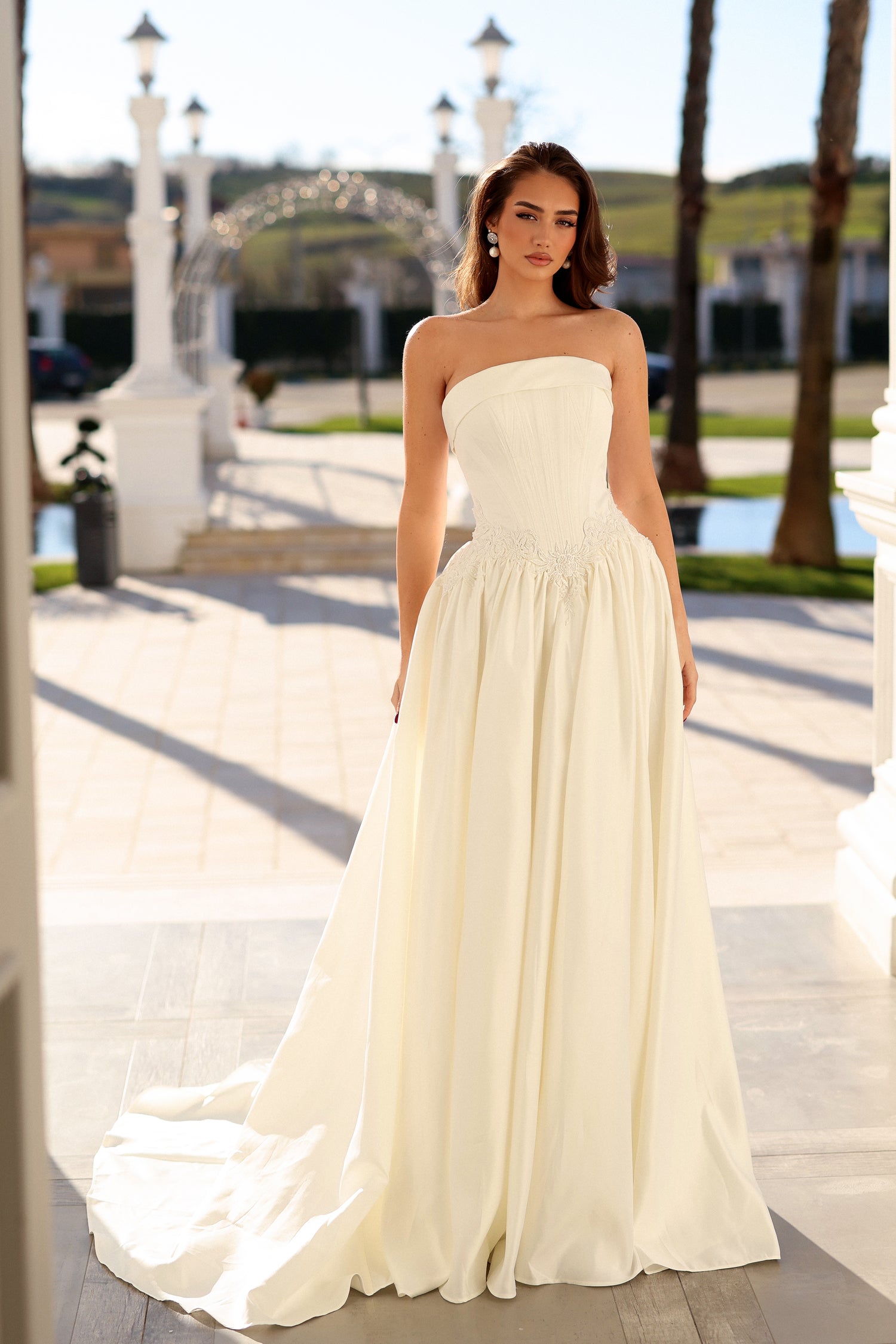 Strapless Straight Neck Floor-Length Satin Wedding Dress A-Line Tina Holly TK800