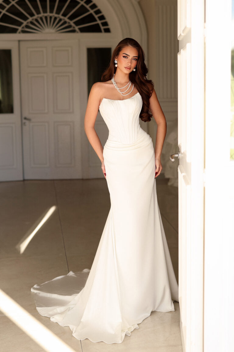 Strapless Straight Neck Floor-Length with Train Crepe Wedding Dress Sheath/Column Tina Holly TK805