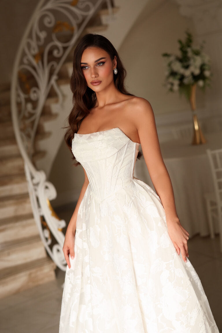 Strapless Straight Neck Floor-Length with Train Lace Wedding Dress A-Line Tina Holly TW623