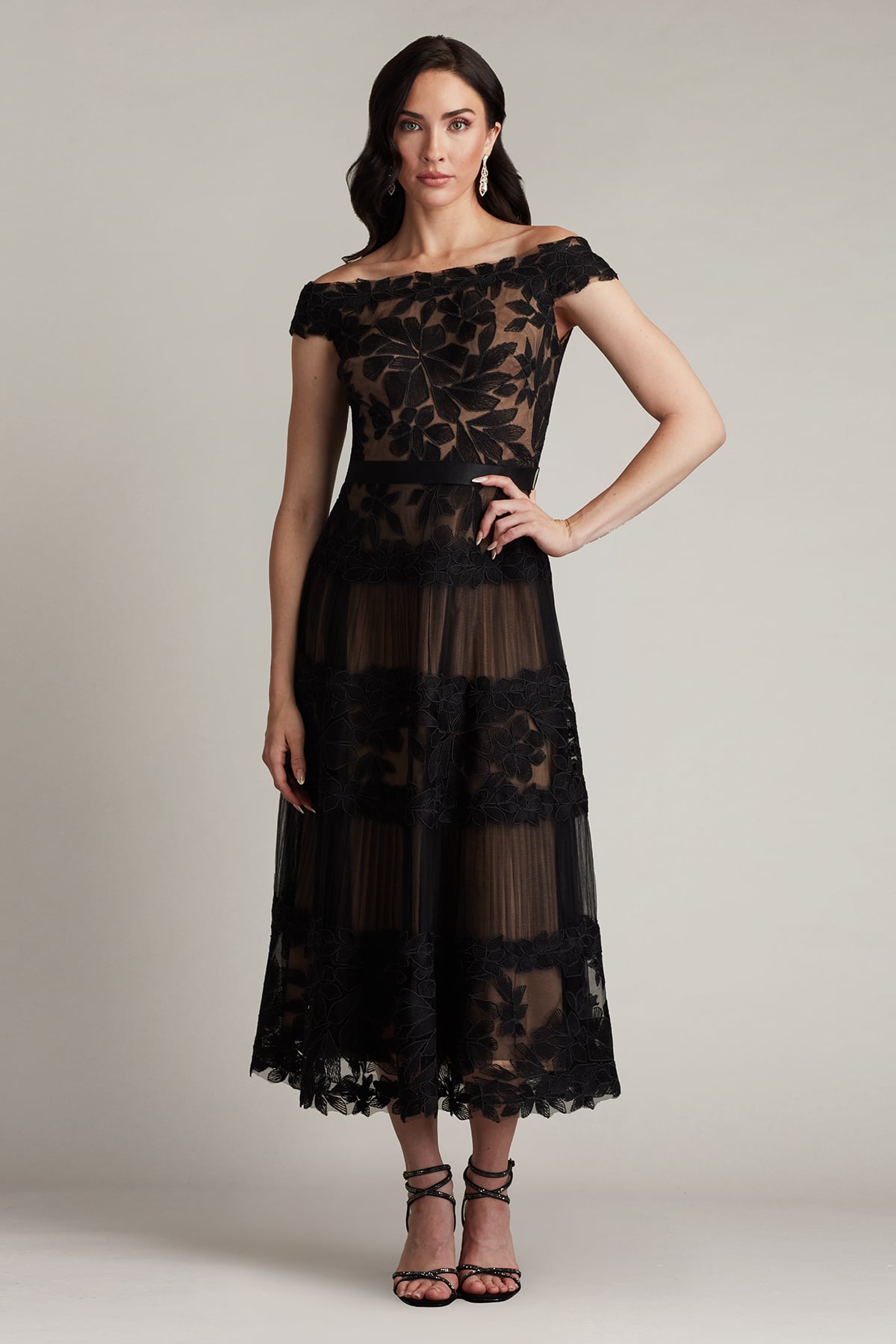 Cocktail Dresses Short Floral Tea Length A Line Cocktail Dress Tadashi Shoji BLA19999MD Black/Nude