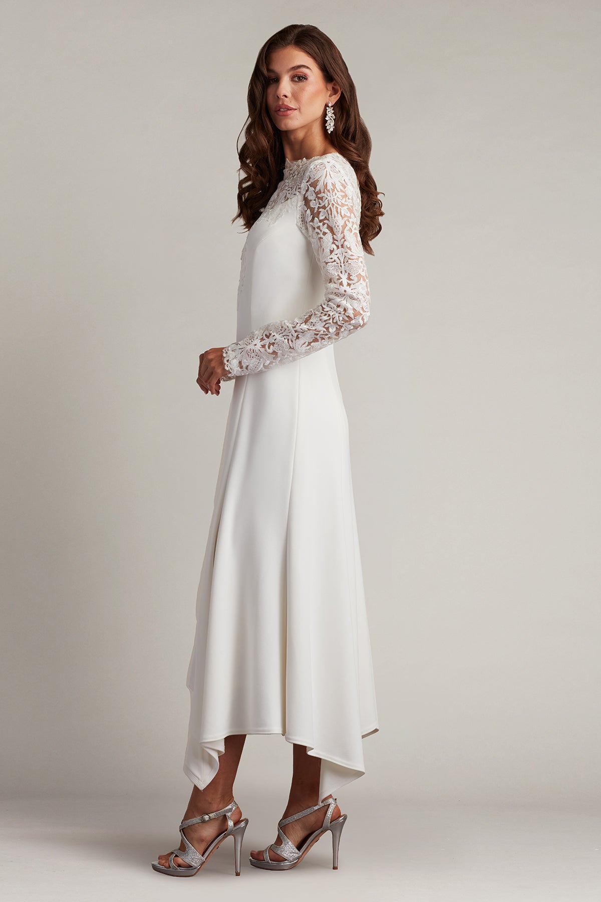 Tadashi Shoji BOS25329MD Simple Long Sleeve Wedding Dress