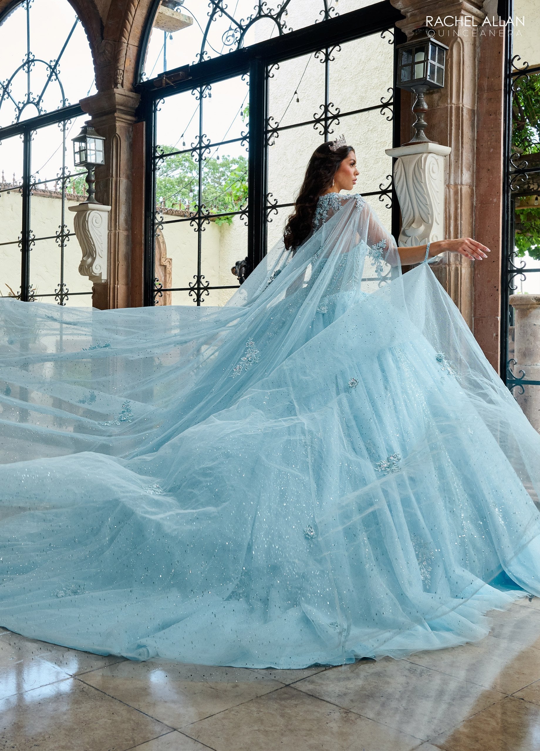 Quinceniera Dresses Long Ball Gown Glitter Overskit Quinceanera Dress Light Blue