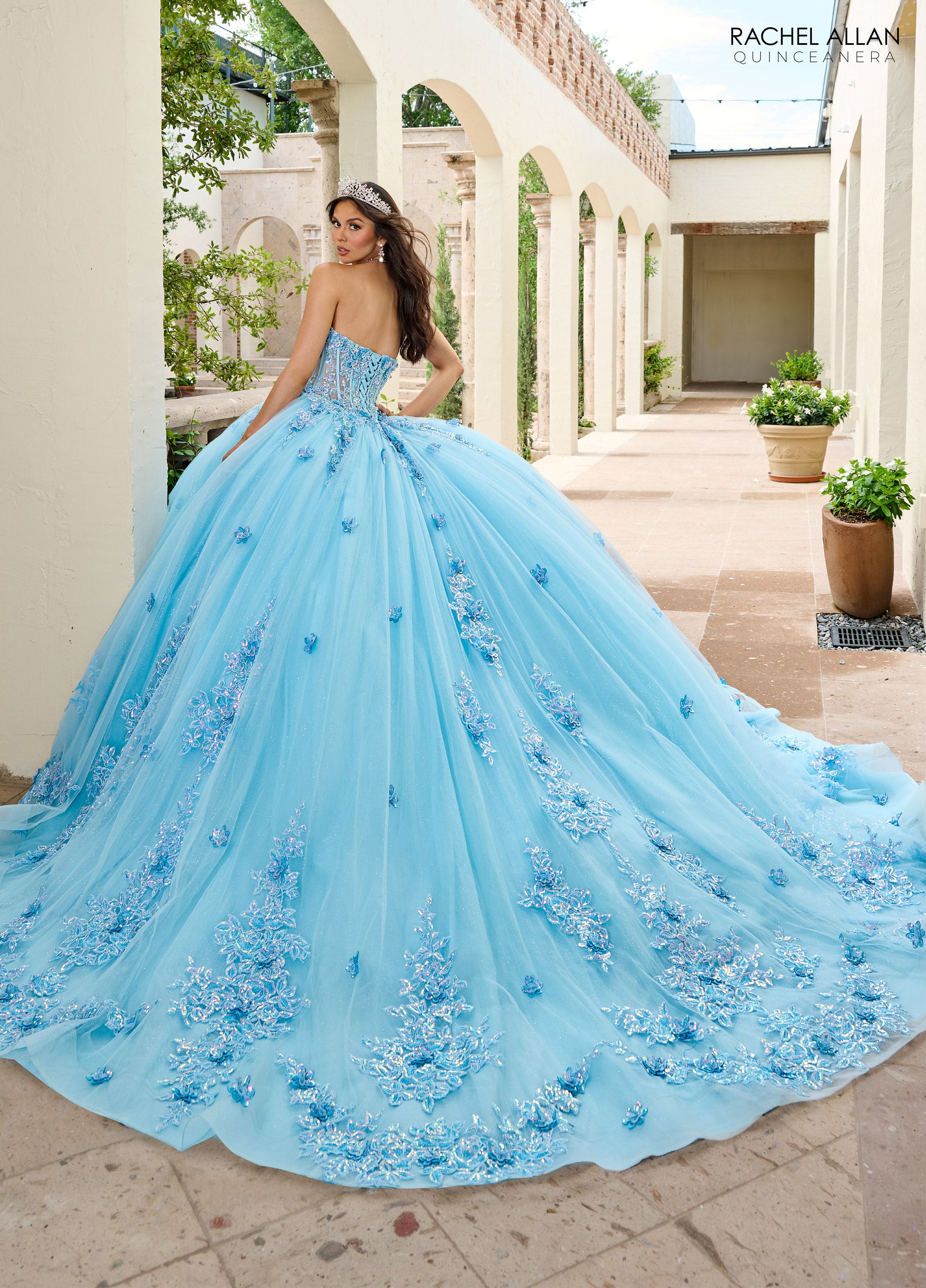 Quinceniera Dresses Long Beaded Ball Gown Corset Lace Quinceanera Dress Light Blue