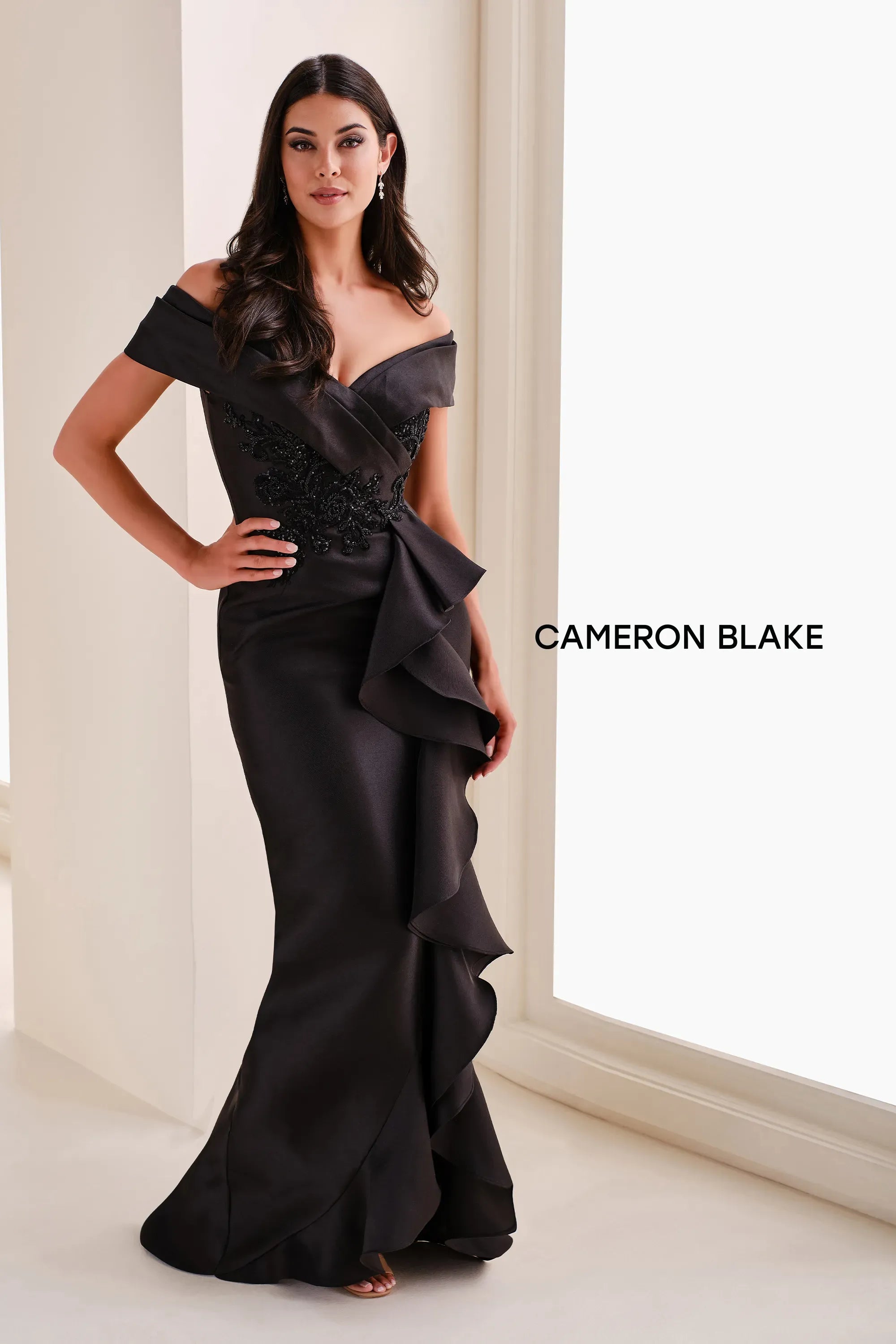 Formal Dresses Long Formal Beaded Lace Applique Evening Dress Black