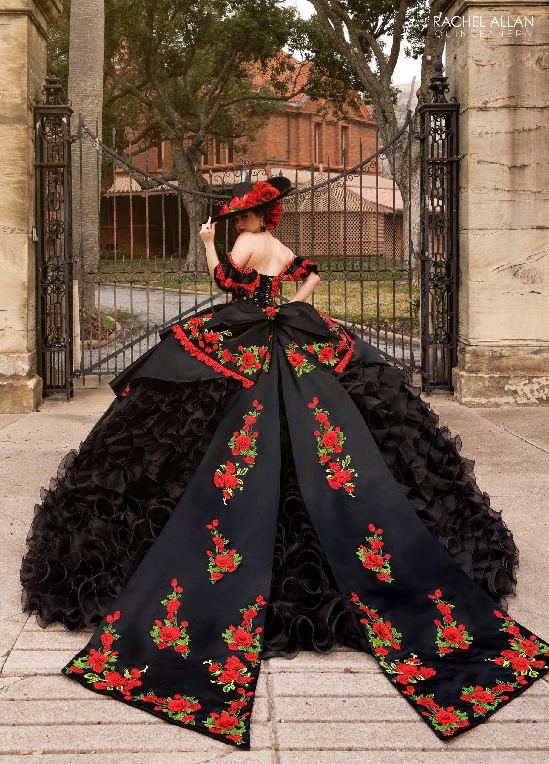 Off-the-Shoulder Floor-Length with T in Satin Quinceañe Ball Gown Rachel Allan RQ5021