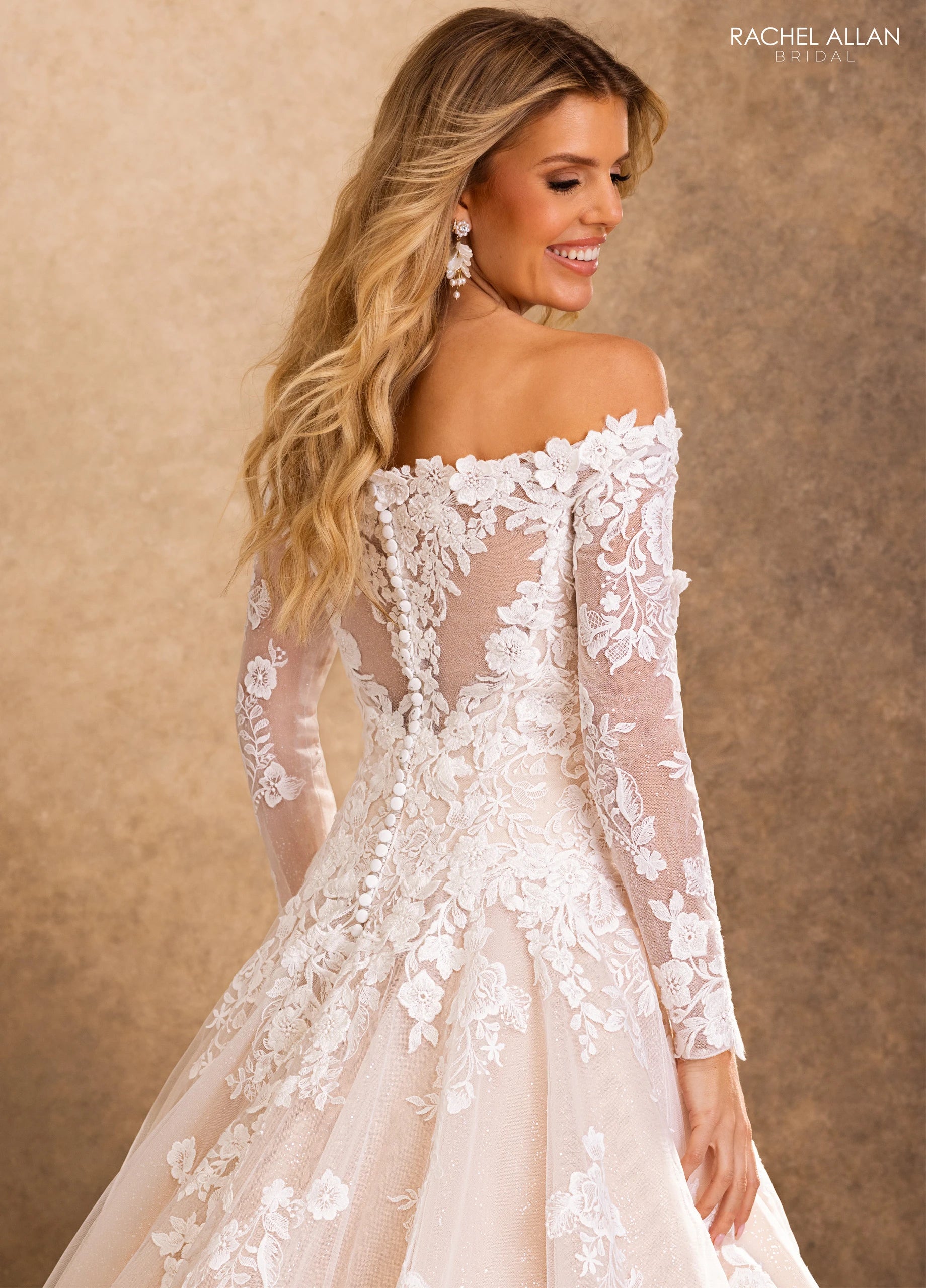 Off-the-Shoulder Floor-Length Tulle Wedding Dress A-Line Rachel Allan RB4252