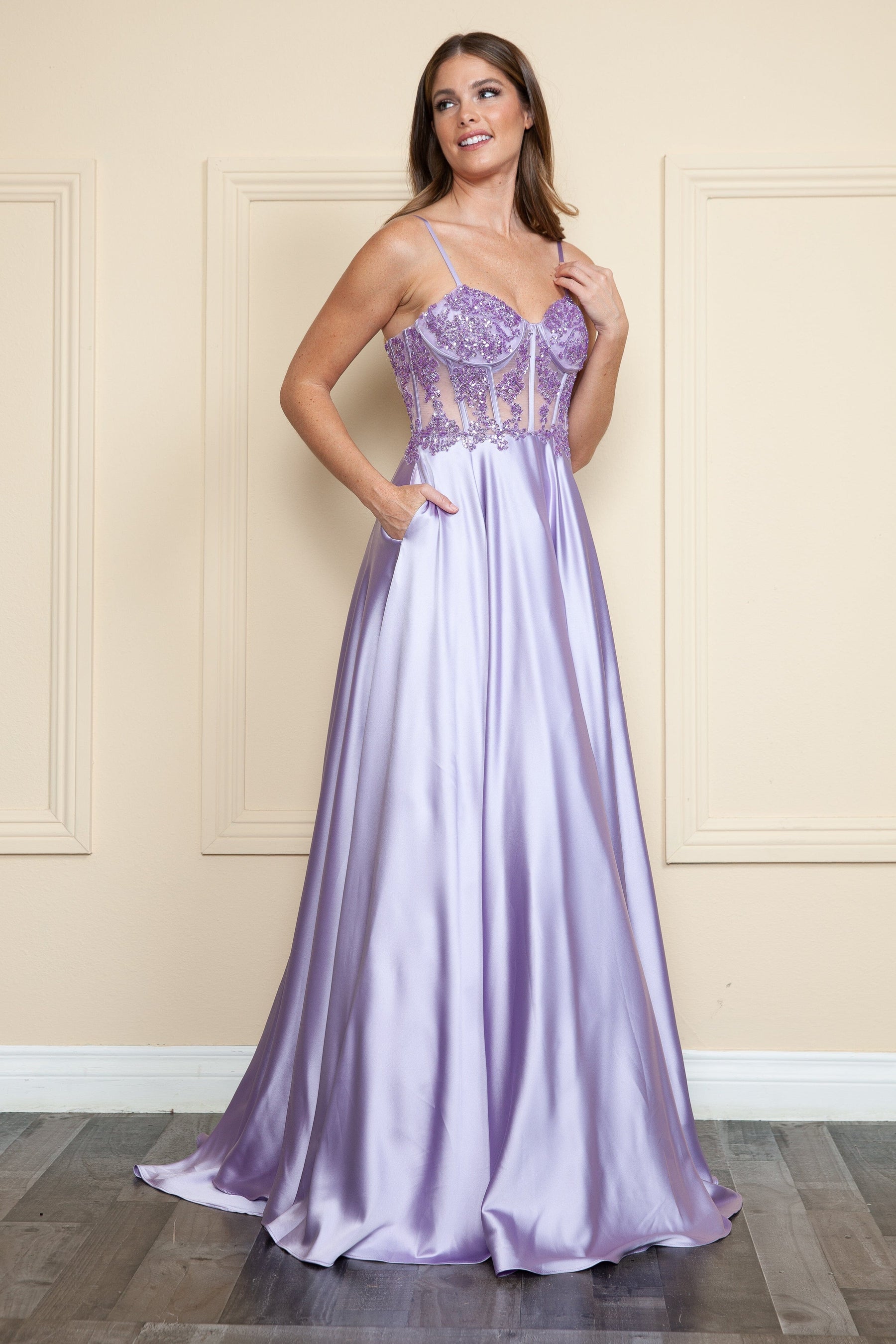 Lavender Sweetheart Floor-Length Satin Prom Gown with Corset Boning Formal Gown Poly USA 9126