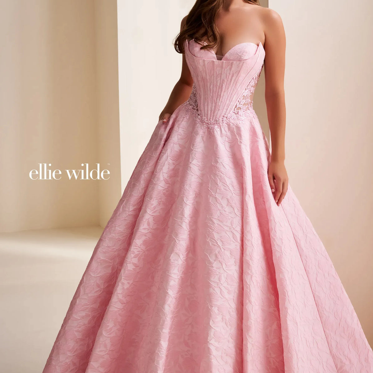 ew37080_light-pink_.2000.webp?