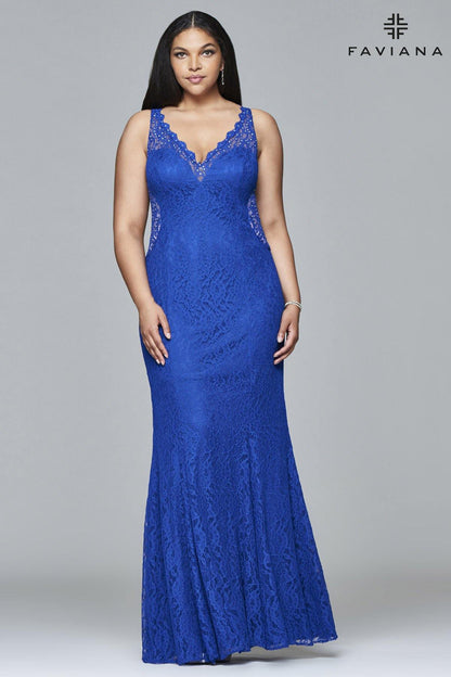 Faviana 9386 V-Neck Lace Plus Size Evening Dress - The Dress Outlet Faviana