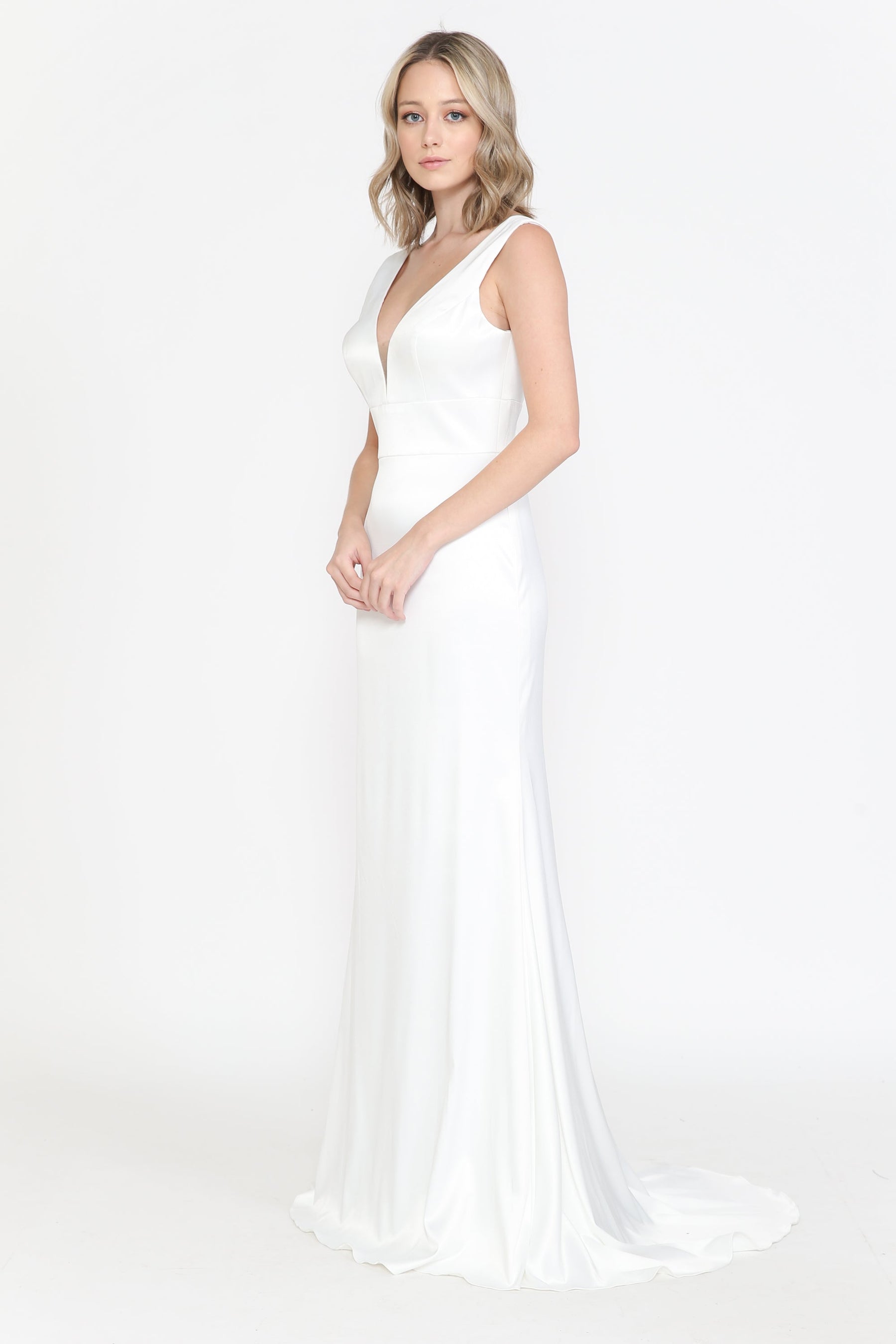 Off White V Neck Floor Length Satin Wedding Gown with Sweep Train Open Back Dress Poly USA 8502