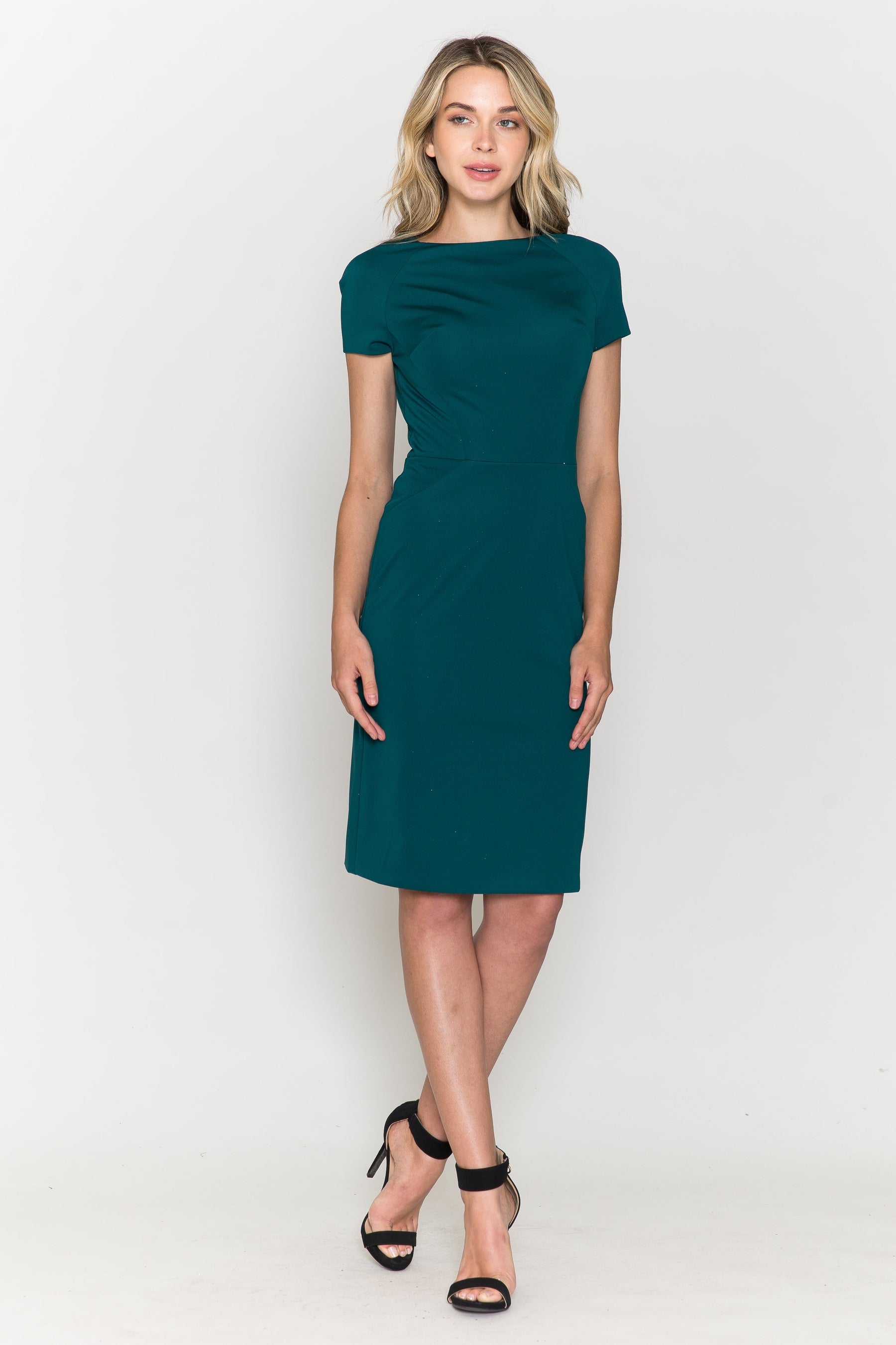 Emerald Bateau Knee-Length Scuba Cocktail Dress with Short Sleeves and Back Slit Poly USA 8774
